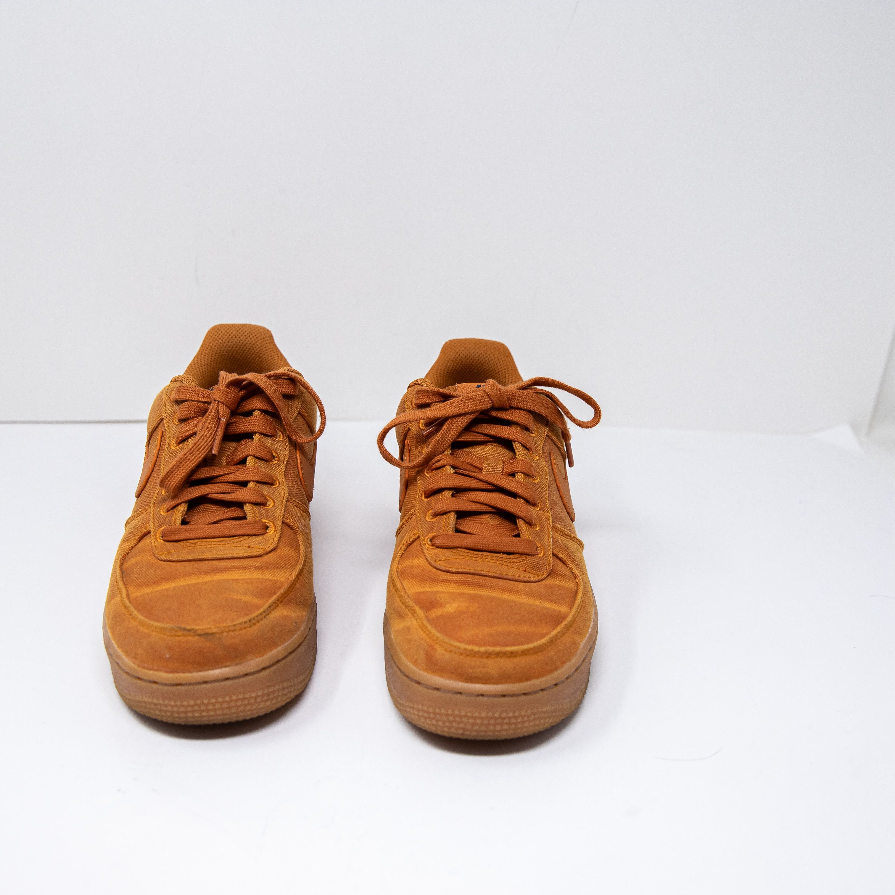 Nike Nike Women's Air Force 1 Low '07 Monarch Size US 7 / IT 37 - 2 Thumbnail