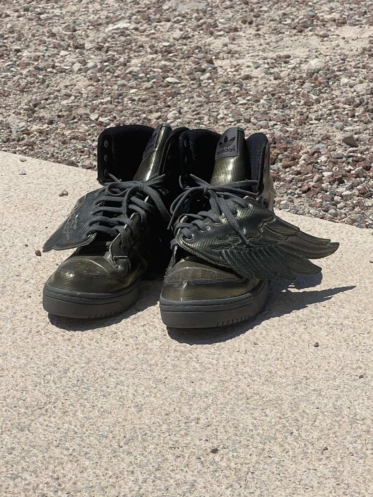 Adidas × Jeremy Scott Adidas X Jeremy Scott wings sneakers sz 12.5 Size US 12.5 / EU 45-46 - 16 Thumbnail