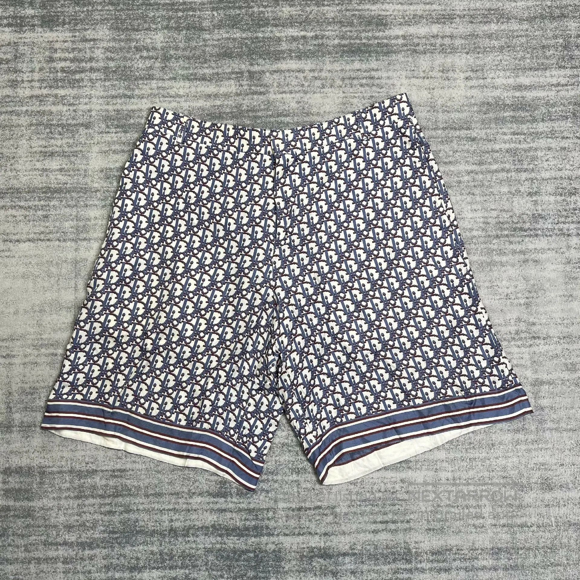 Dior Dior Blue Red Print Silk Shorts. Size US 35 - 2 Thumbnail
