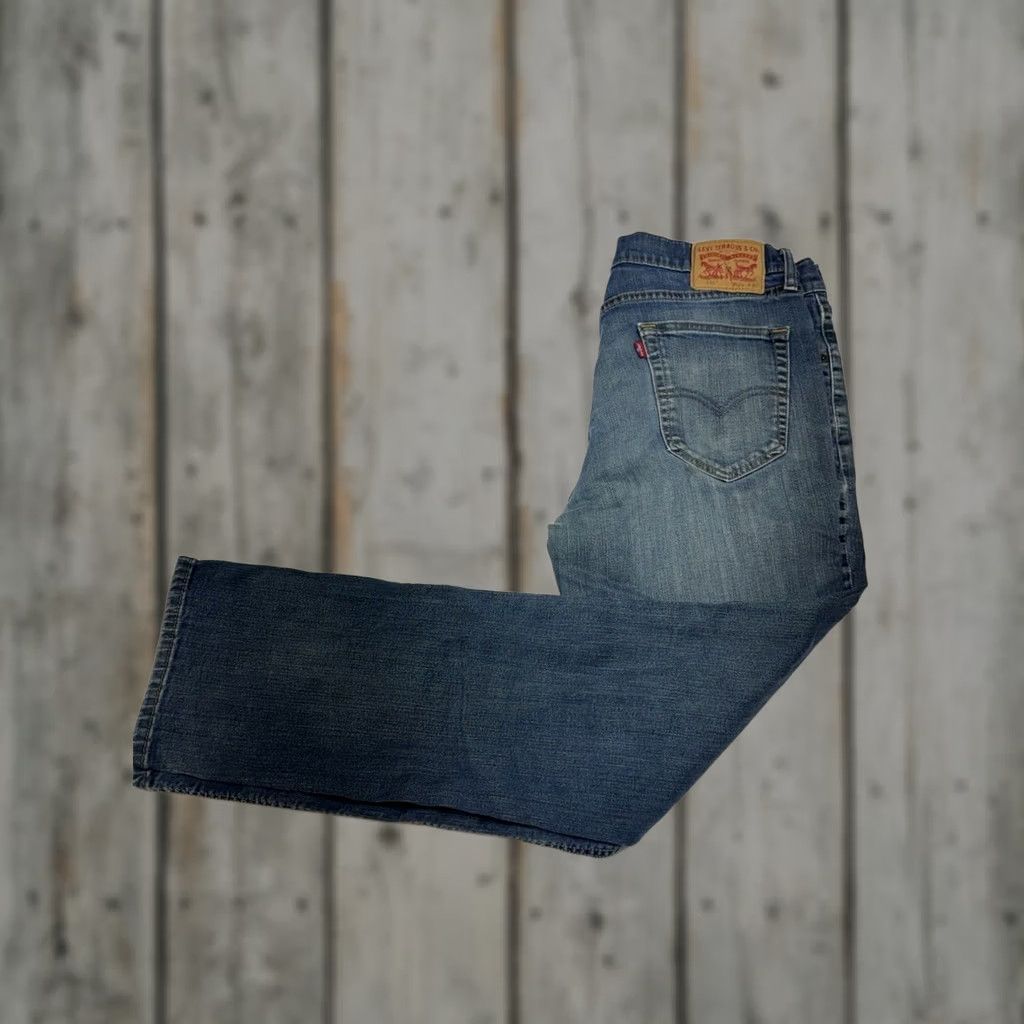 Levi's Levi's 541 Athletic Taper Jeans 35x29 Blue Denim Stretch 5-Pocket Logo Modern Classic Mens Regular Waist Inseam 29 Button Zip Size US 35 - 1 Thumbnail