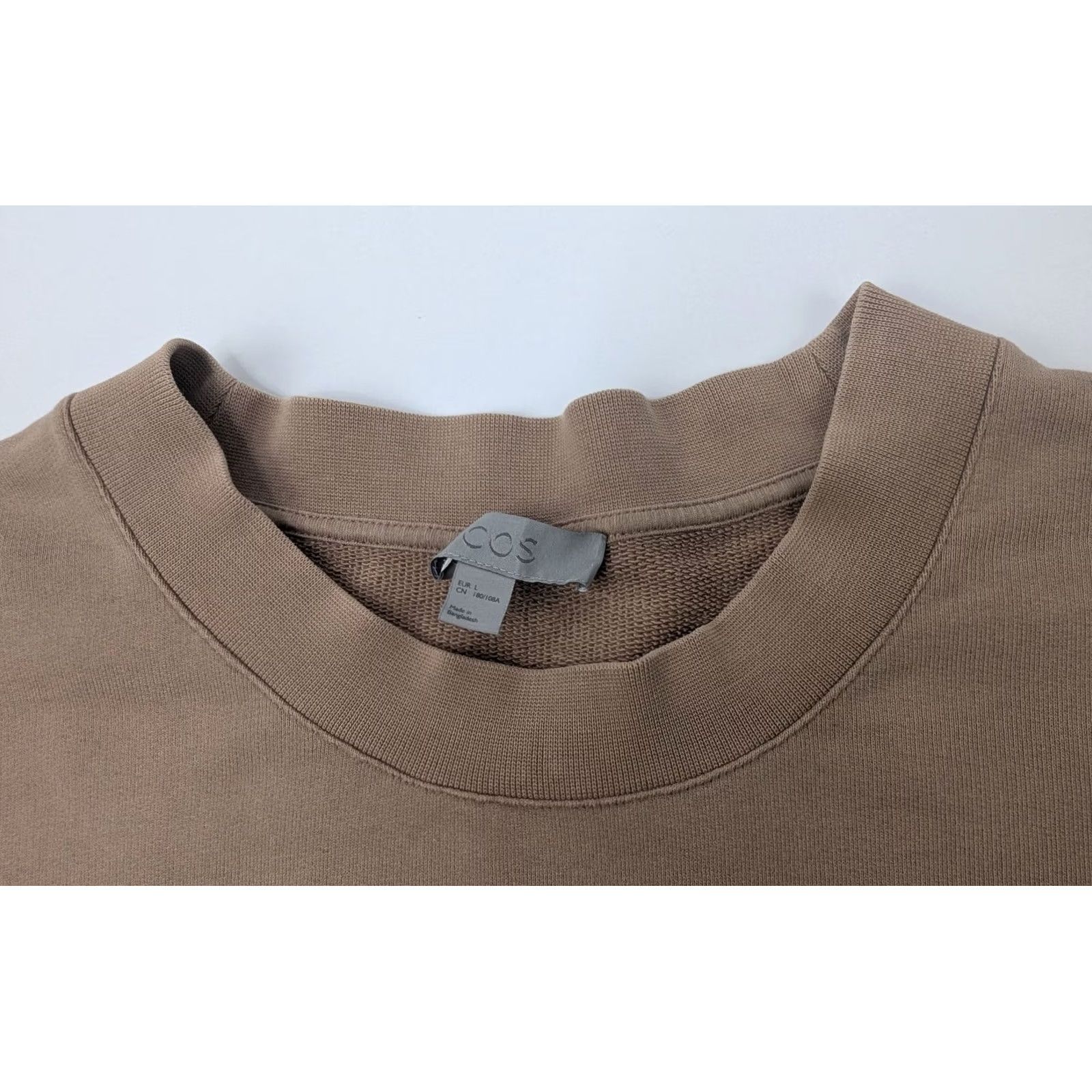 Cos COS Sweatshirt Mens Large Light Taupe Pullover Pocket Stretch Preppy Knit Crew Neck Regular Long Sleeve, Brown, Cotton Polyamide, Fall Winter, Carded Size US L / EU 52-54 / 3 - 7 Thumbnail