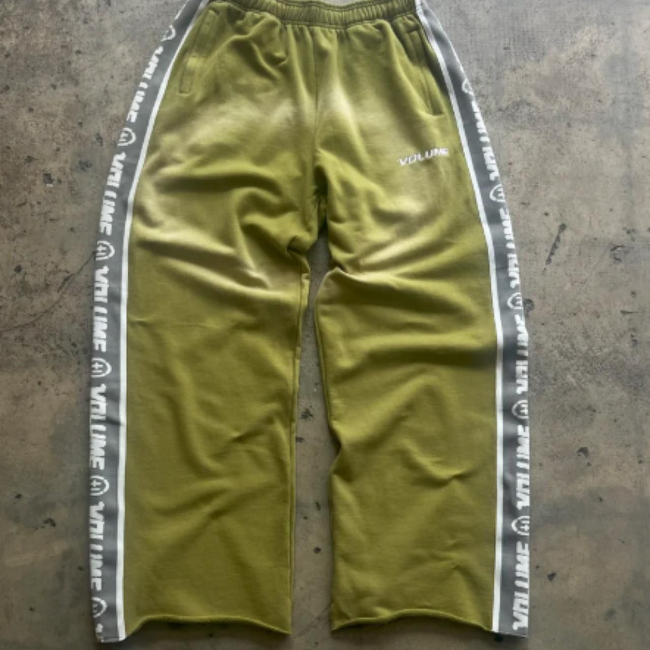 Other vlmeapparel vintage washed wide leg sweatpants Size US 30 / EU 46 - 1 Thumbnail