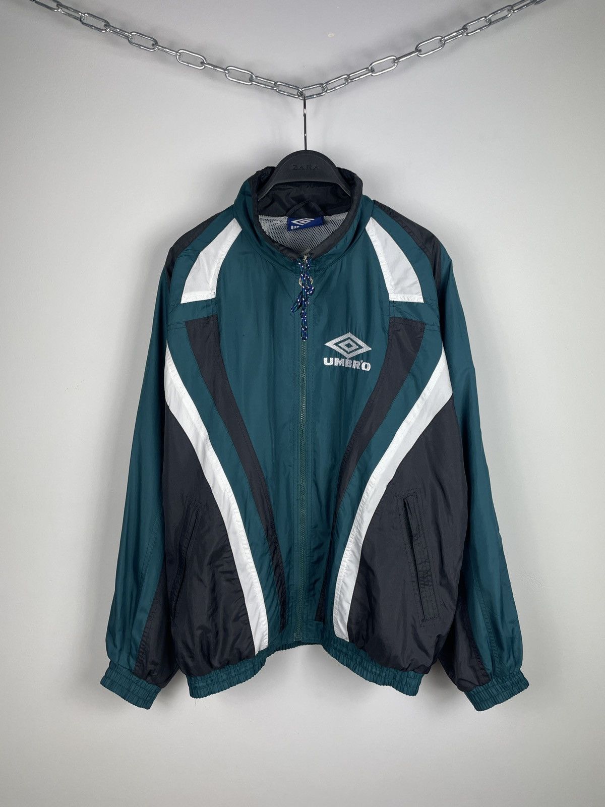 Vintage Retro Vintage 90s Umbro Soccer Windbreaker Track Top Jacket |  Grailed