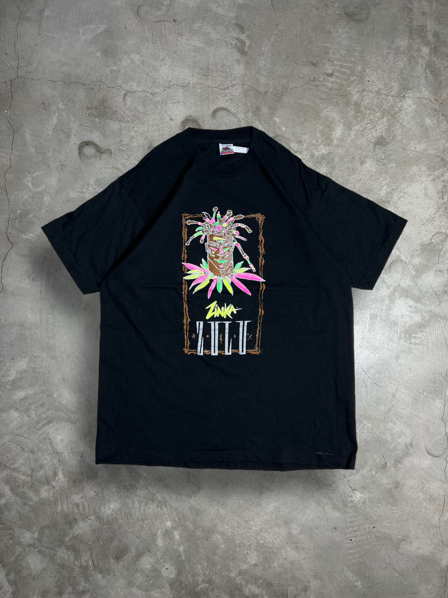 Fruit Of The Loom Vintage 90s Zinka Sunscreen Art Promo Tee (L) GTME290 Size US L / EU 52-54 / 3 - 1 Thumbnail