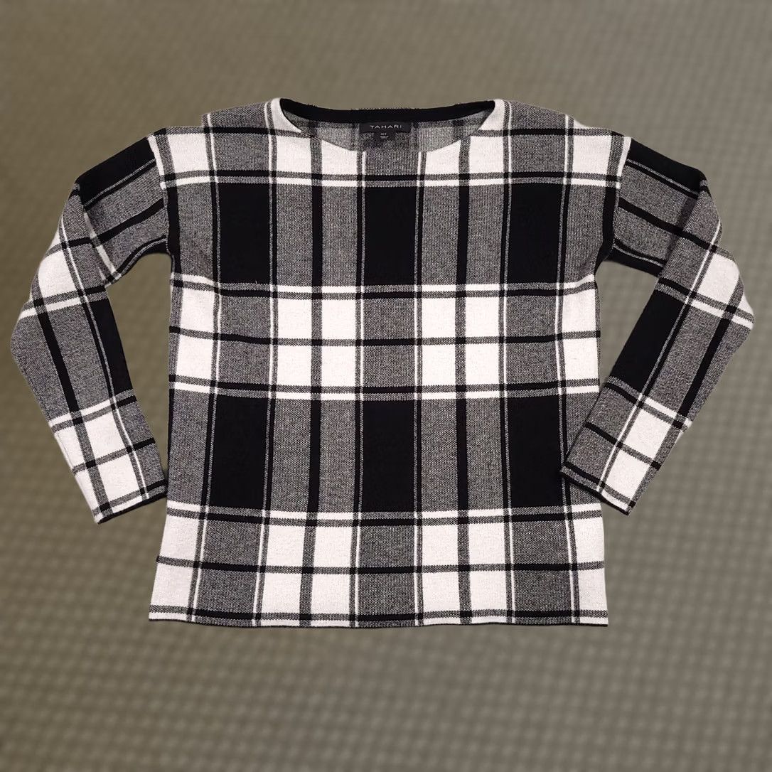 Vintage Tahari Sweater Women's Small Black White Buffalo Plaid Round Neck Boxy Knit Size S / US 4 / IT 40 - 1 Thumbnail