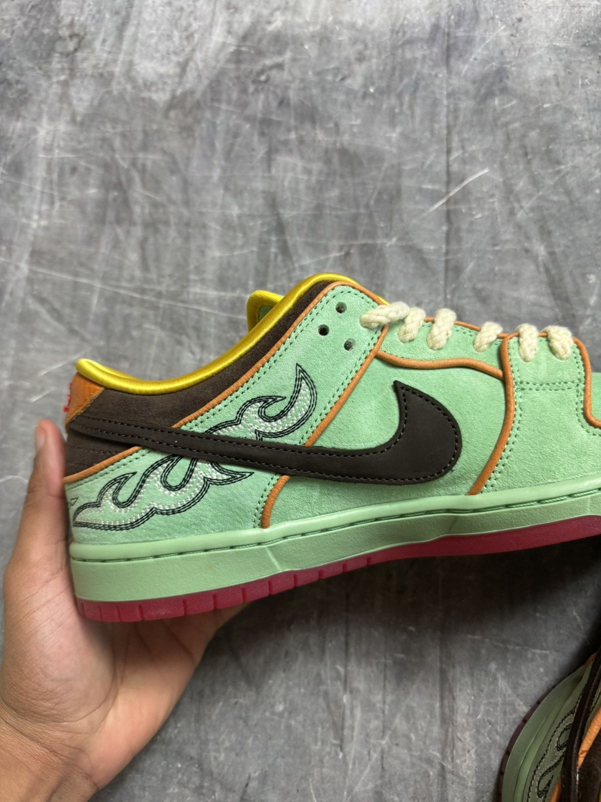 Nike Nike SB Dunk Low Rodeo Tourmaline Size US 11 / EU 44 - 4 Thumbnail