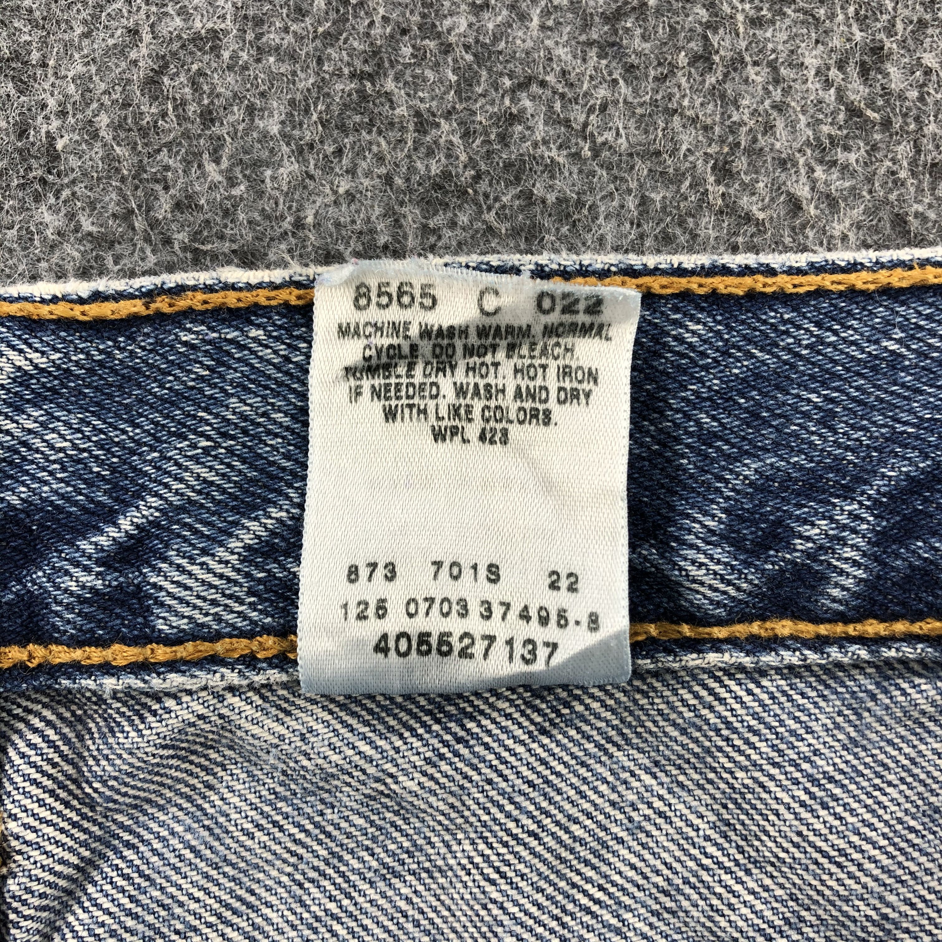 Levi's Faded Blue Vintage Levis 569 Jeans Straight Denim-J1067 Size US 35 - 11 Thumbnail