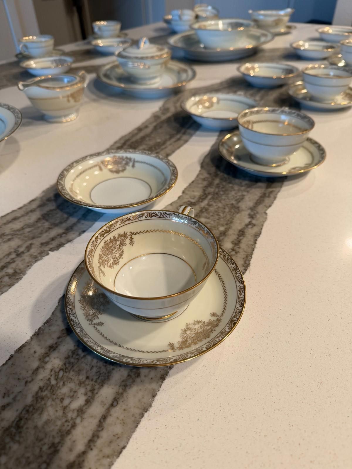 Other Vintage Noritake Bancroft 5481 38-Piece China Set Gold Trim Size ONE SIZE - 5 Thumbnail
