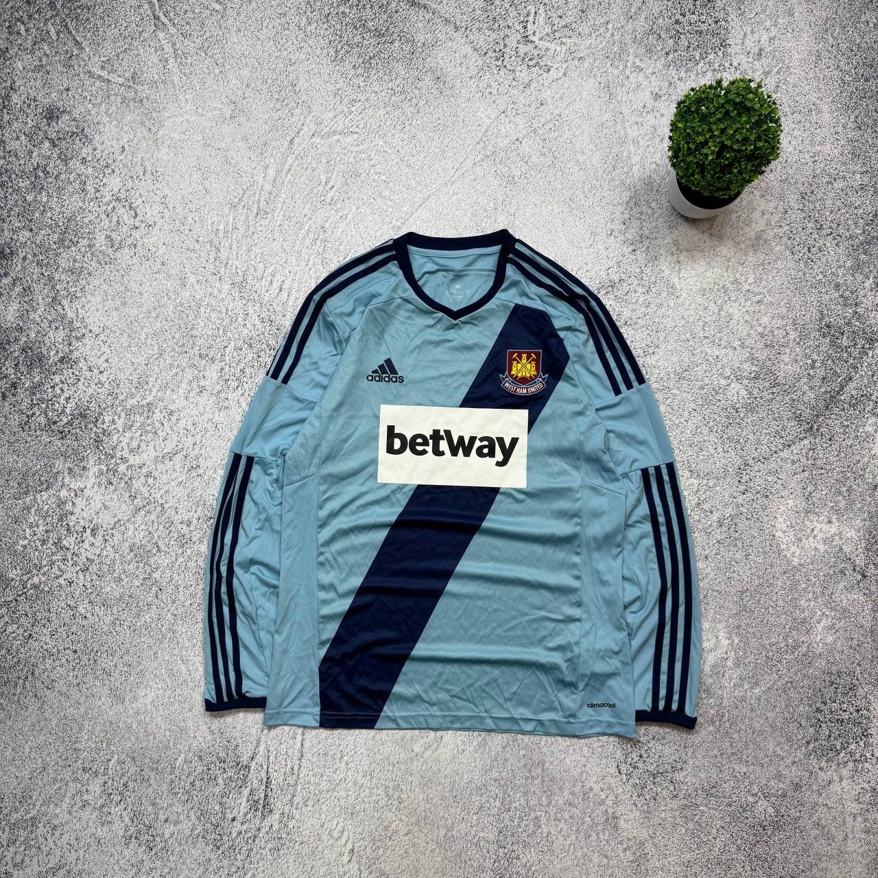Adidas Adidas West Ham United 2014/2015 Football Jersey LongSleeve Size US M / EU 48-50 / 2 - 1 Thumbnail