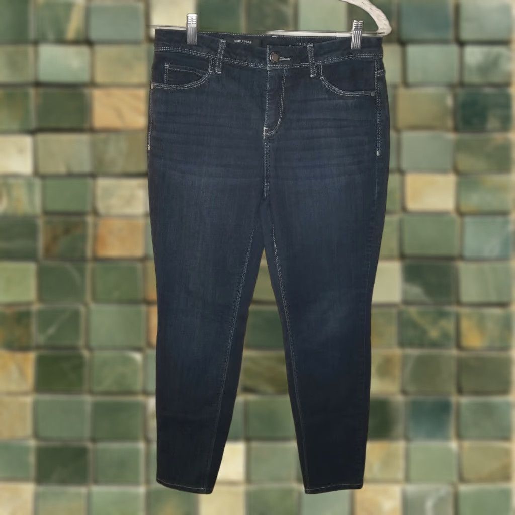 Vintage VINTAGE? Wait: Simply Vera Denim Women's Jeans Skinny Mid Rise Dark Blue Size 8 Women’s Jeans, Denim, Skinny, Mid Rise, Size 8 Size 30" / US 8 / IT 44 - 1 Thumbnail