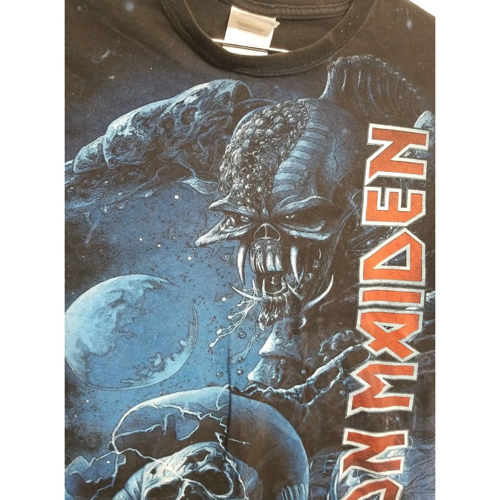 Vintage VINTAGE Iron Maiden Final Frontier AOP Faded Black Band Tee M Mens Shirt Heavyweight Hanes Beefy-T 2010s 2010-2019 Size US M / EU 48-50 / 2 - 3 Thumbnail