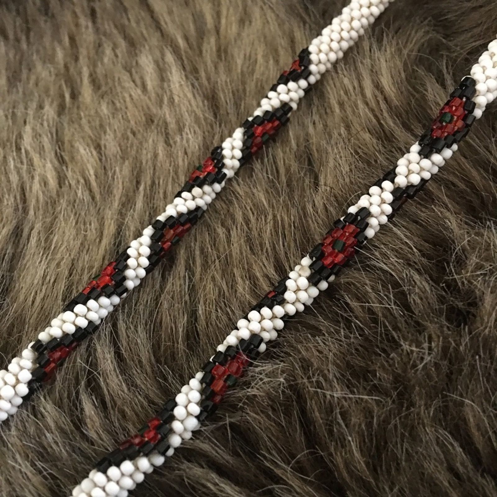 Jewelry Handmade seed bead pineapple fringe necklace Size ONE SIZE - 7 Thumbnail