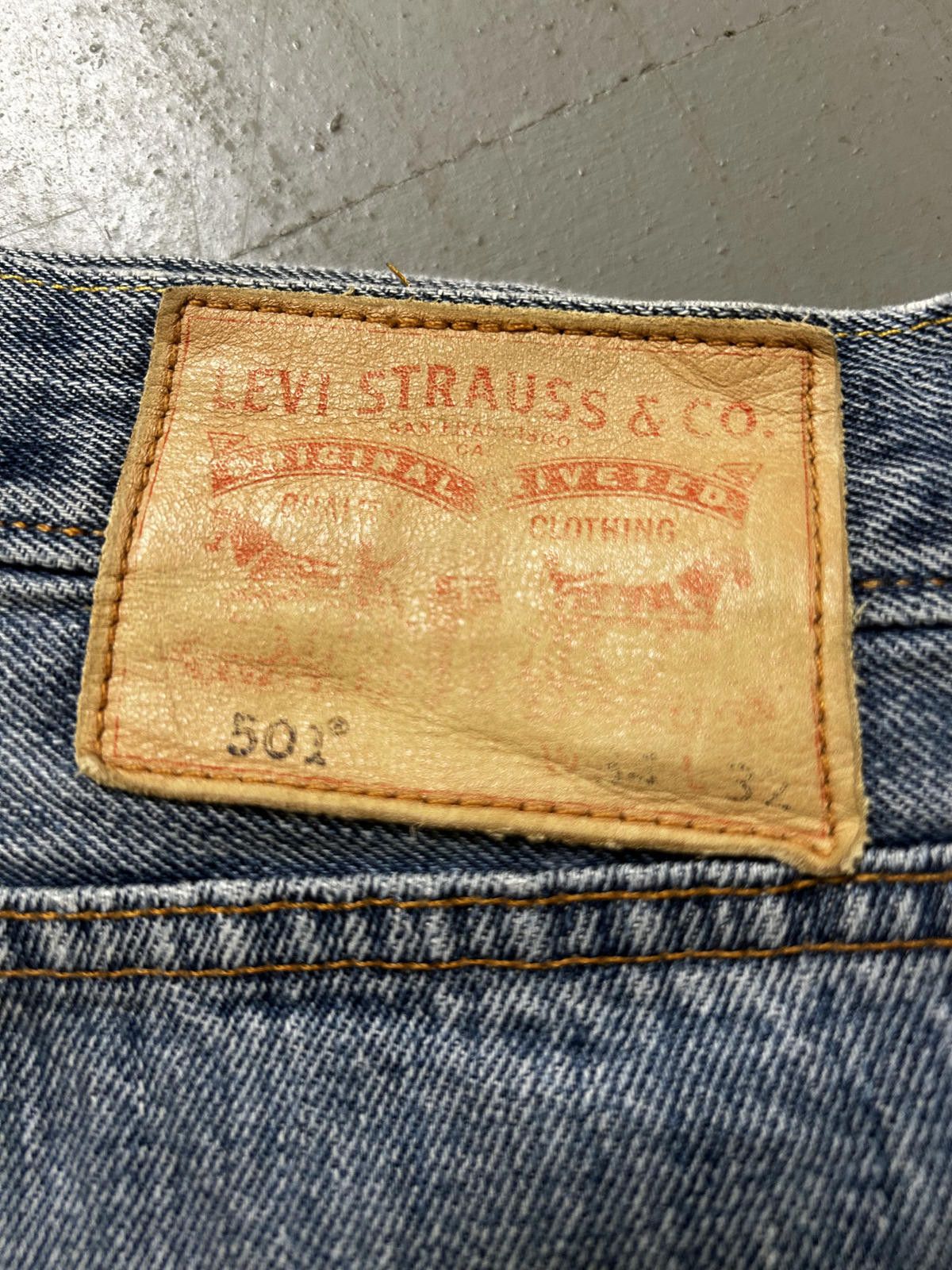 Levi's Levi's 501 Vintage Denim Jeans - Classic Fit Size US 34 / EU 50 - 5 Thumbnail