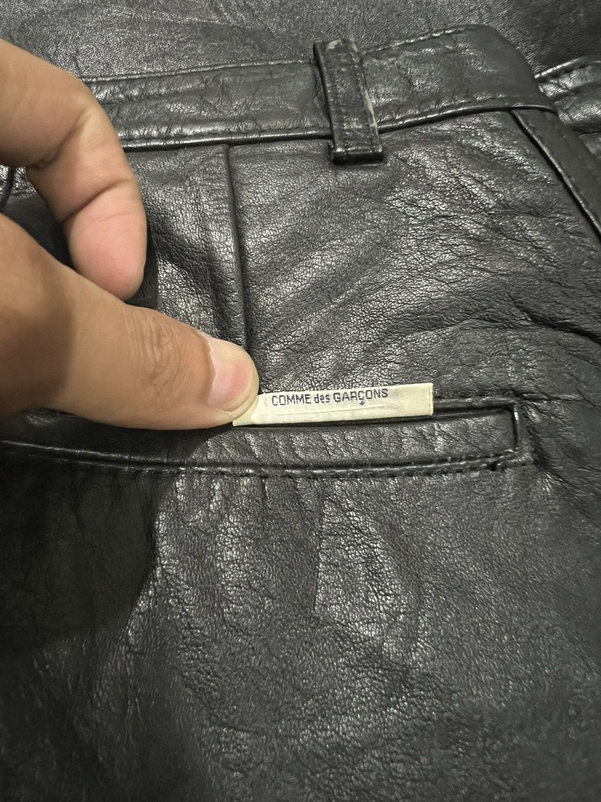 Comme des Garcons Homme 1980s Comme des Garçons Homme Cowhide Leather Runway Pants Size US 28 / EU 44 - 9 Thumbnail