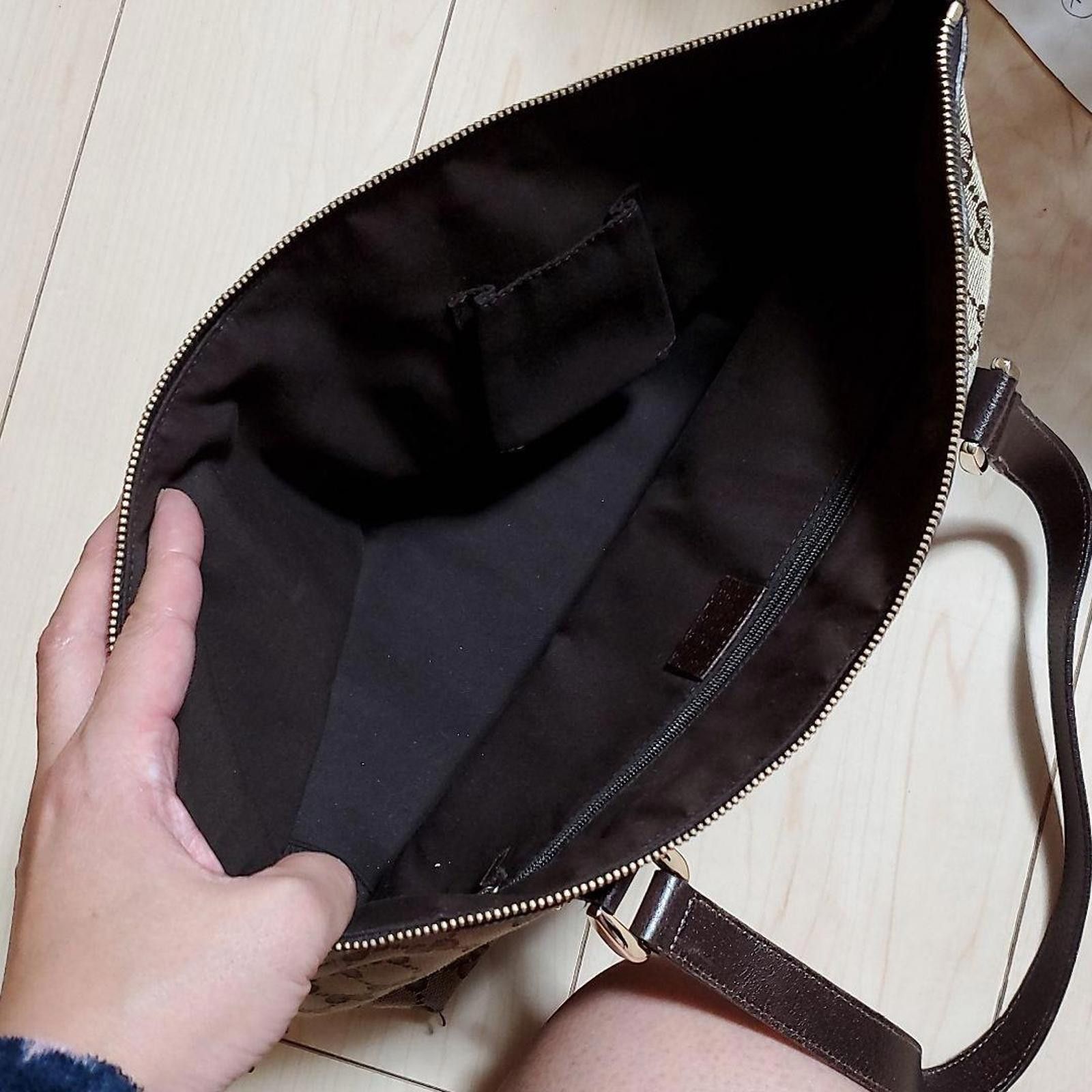 Gucci Gucci - Beige Monogram Canvas Tote Bag with Dark Brown Strap Size ONE SIZE - 9 Thumbnail