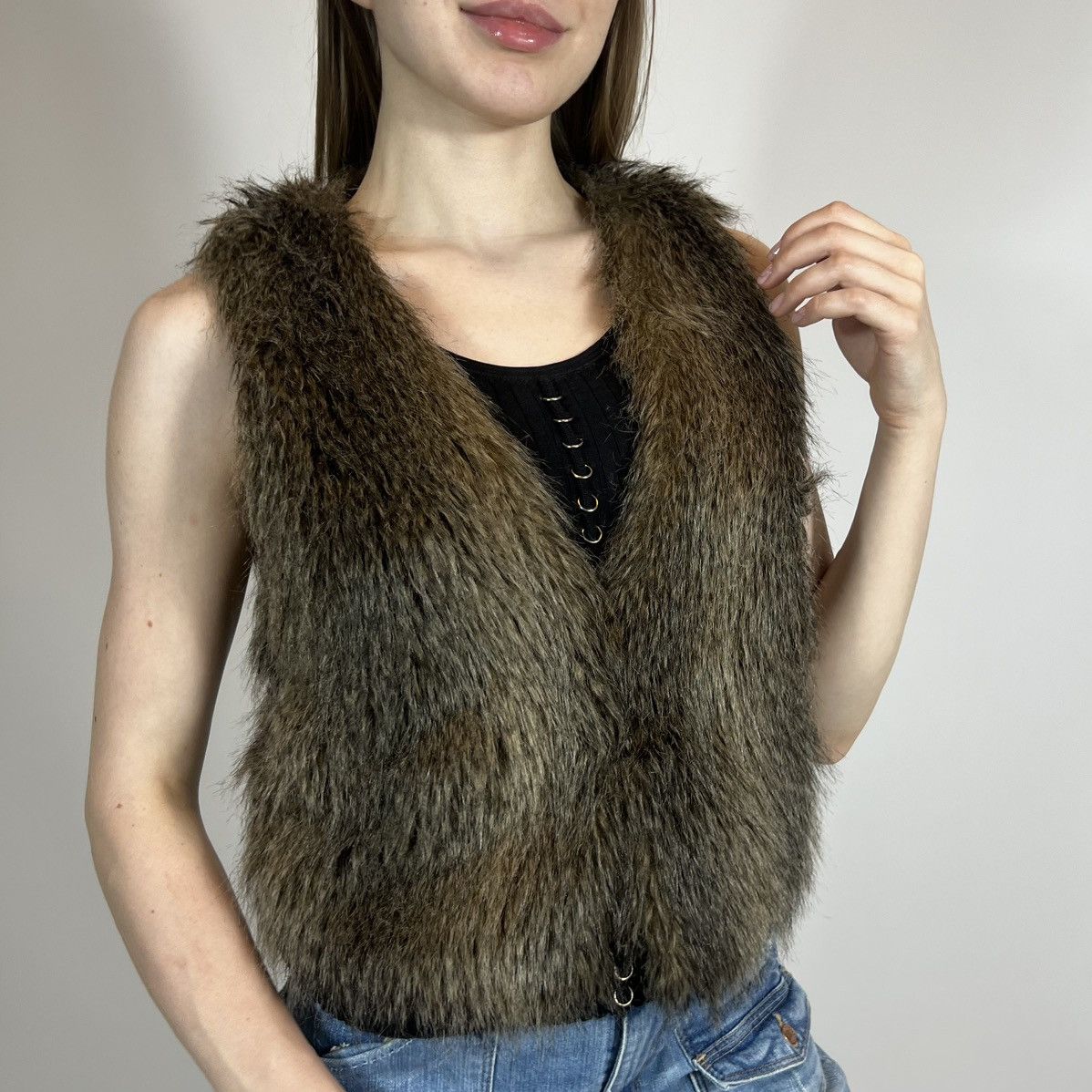 Japanese Brand Vintage Y2K Japanese Fur Style Sexy Vest Retro 90s Size S / US 4 / IT 40 - 2 Thumbnail