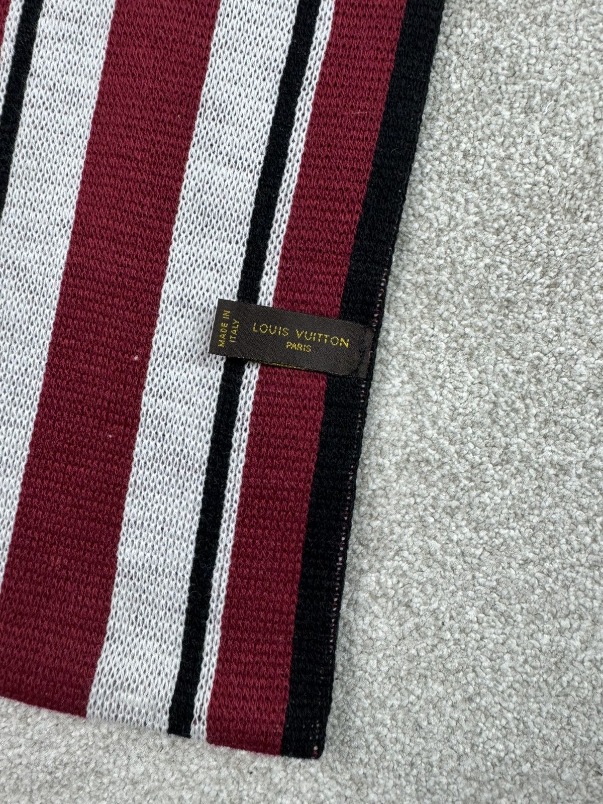 Louis Vuitton Louis Vuitton Scarf Size ONE SIZE - 3 Thumbnail