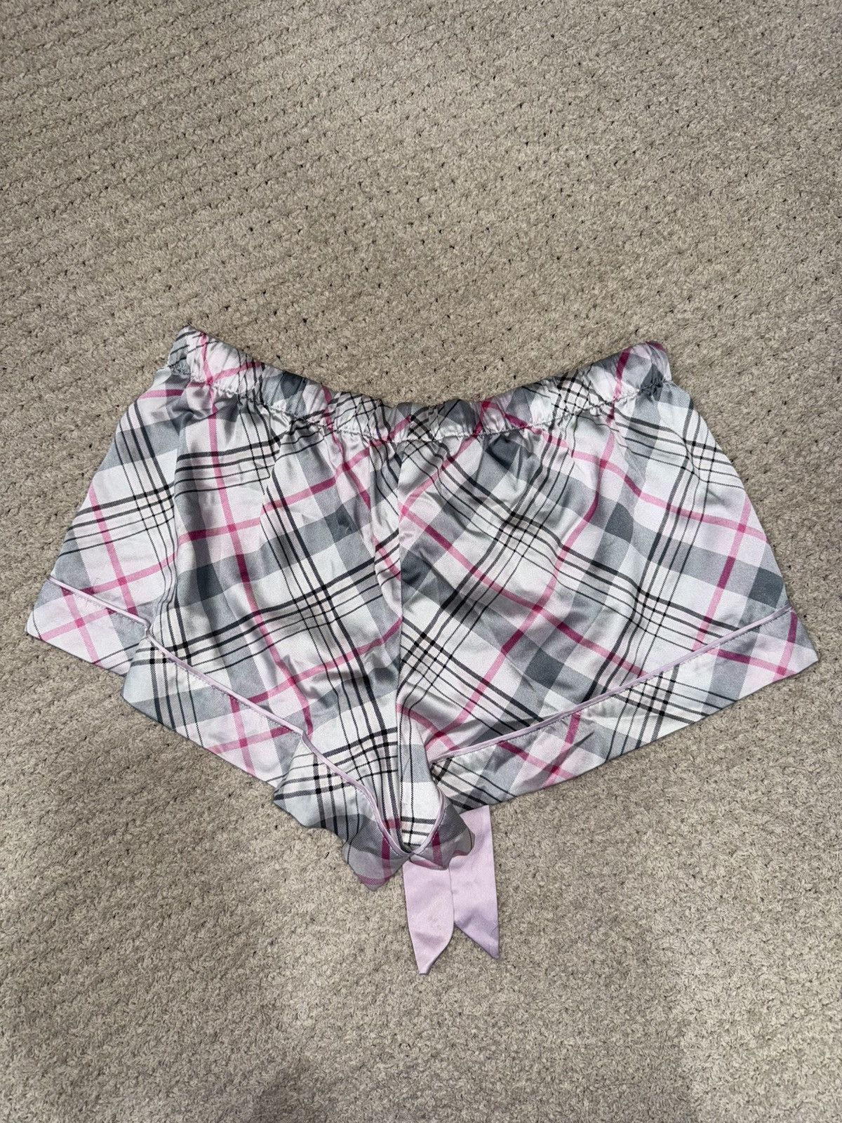 Victoria's Secret Victoria’s Secret Plaid Shorts Size 26" / US 2 / IT 38 - 2 Thumbnail