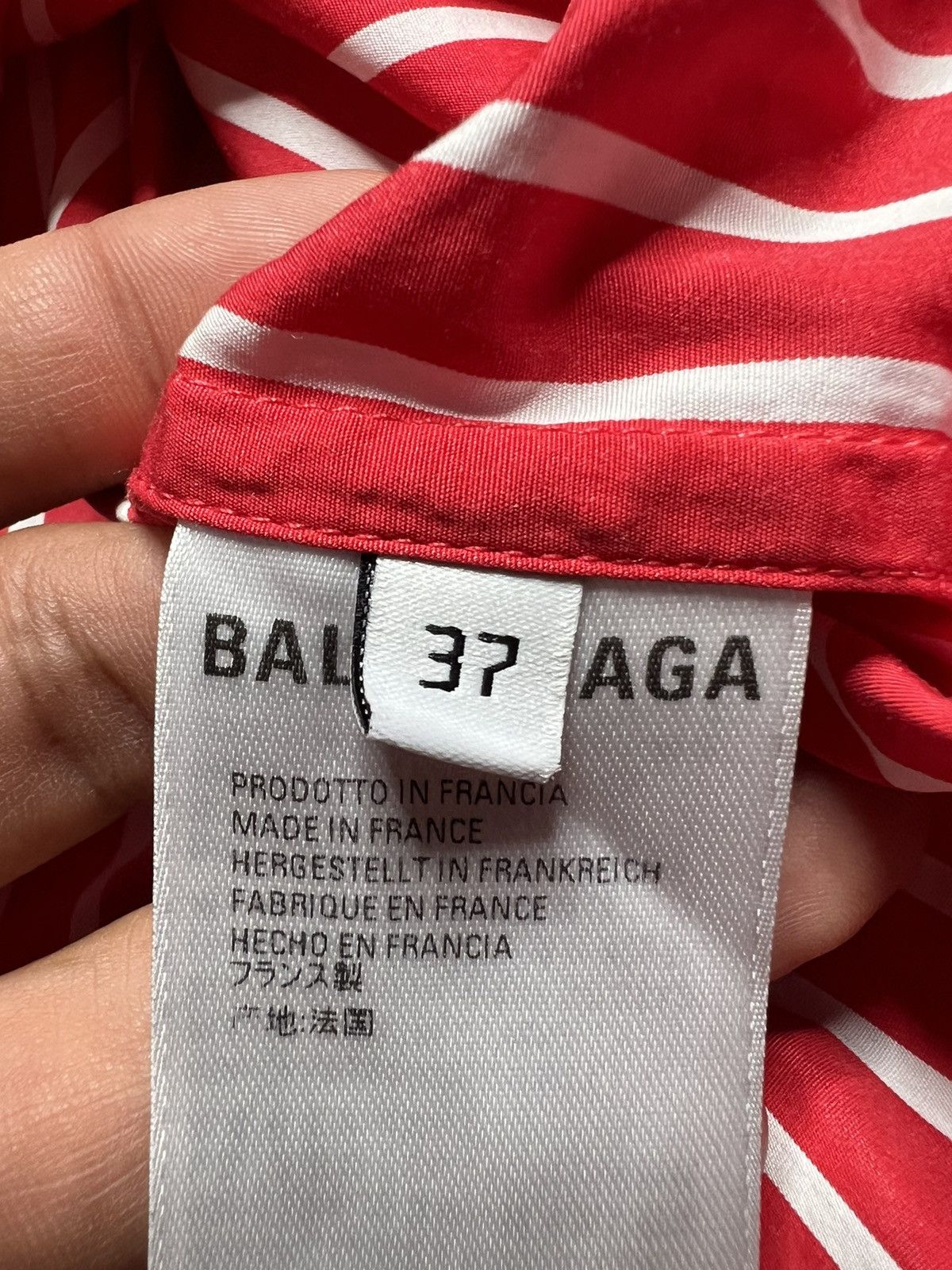 Balenciaga Balenciaga B embroidery Assymetrical Sleeves Oversized Shirt Size US M / EU 48-50 / 2 - 10 Thumbnail