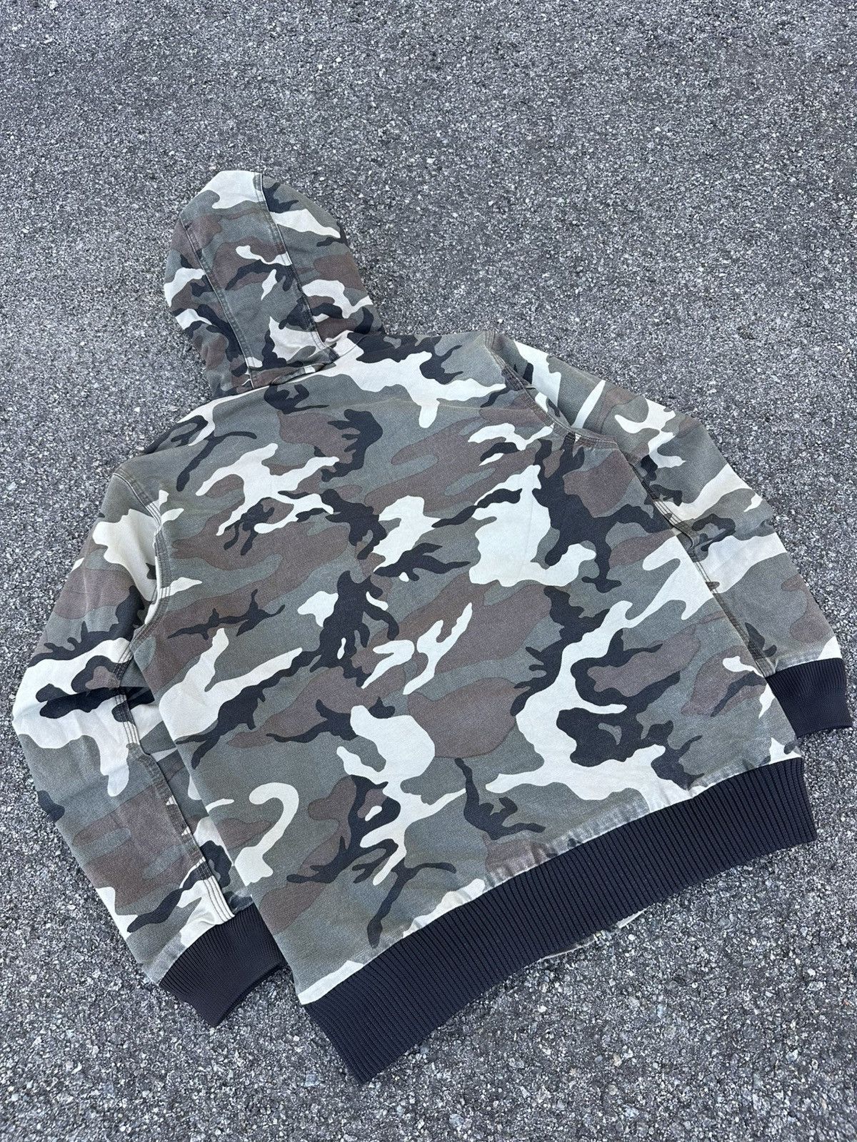 Carhartt Carhartt Active Jacket, likely featuring a camouflage. Size US XL / EU 56 / 4 - 4 Thumbnail