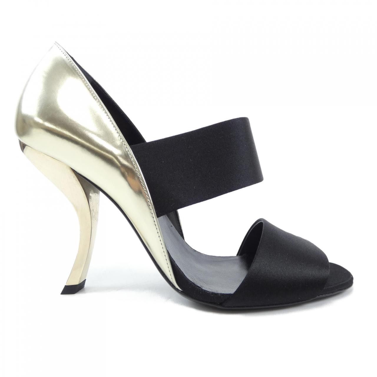 Roger Vivier Roger Vivier Pumps Leather Shoes DUTY FREE for USA