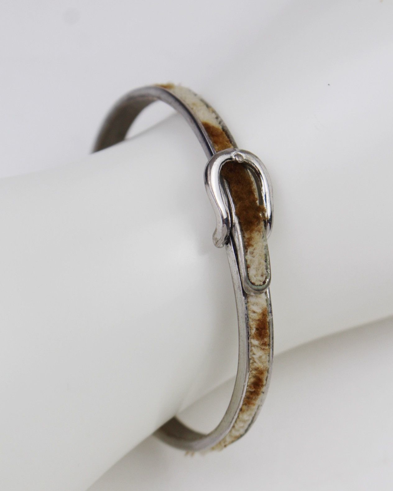 Hysteric Glamour 1990S JAPANESE MADE FUR-INLAID METAL BUCKLE BRACELET Size ONE SIZE - 4 Thumbnail