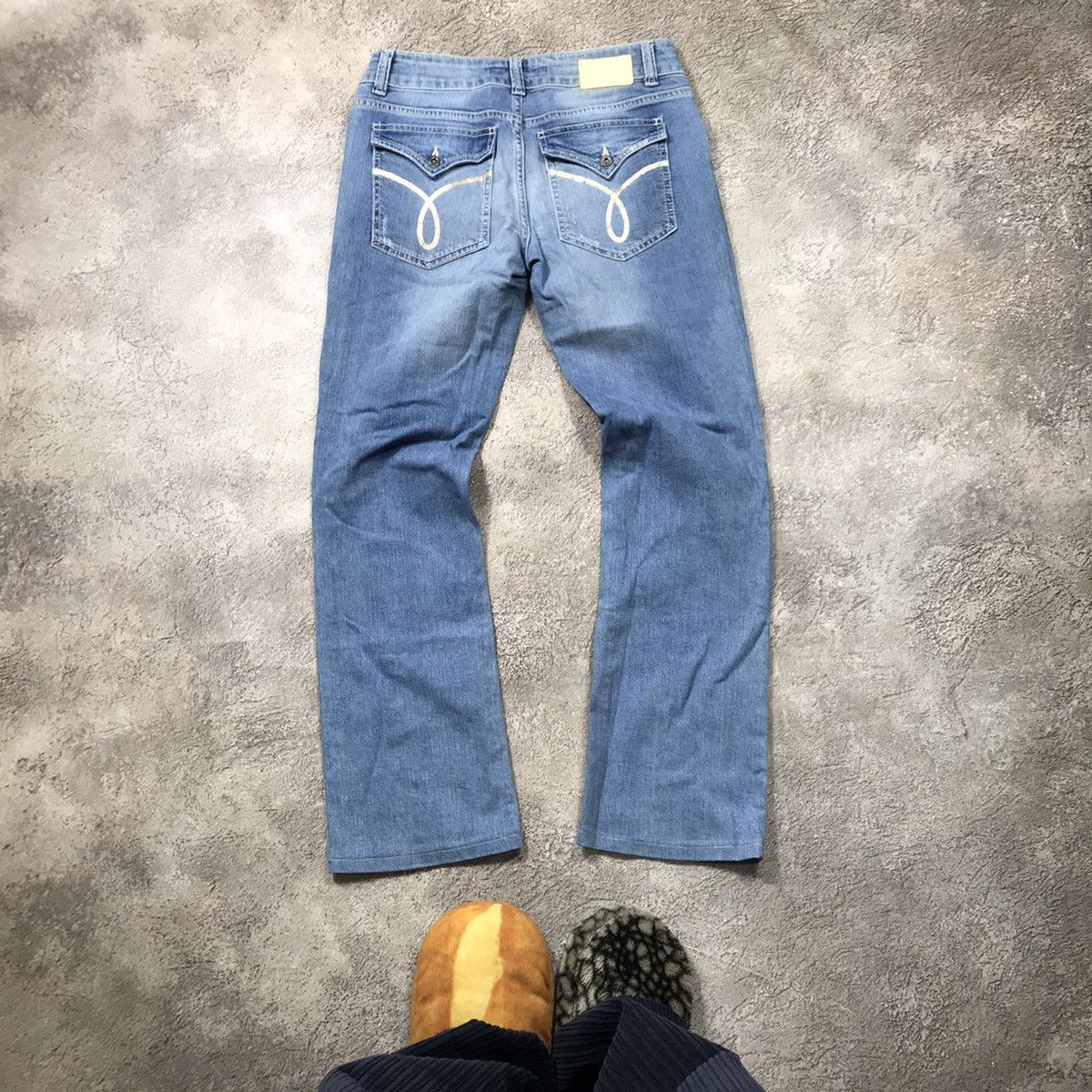 Vintage Vintage 90s Calvin Klein Distressed Flared Jeans Grunge 28 Size 28" / US 6 / IT 42 - 4 Thumbnail