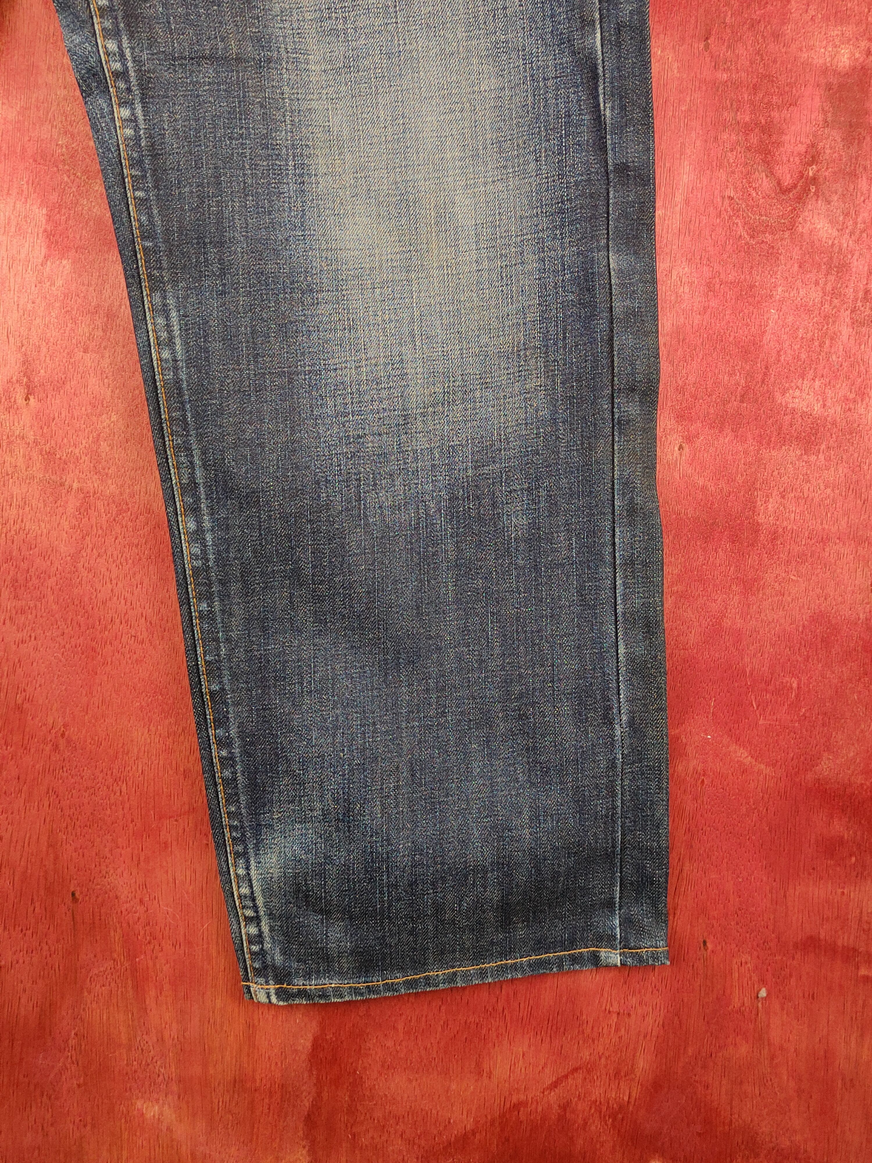 Levi's 569 Levi's vintage Dark Blue Distressed Ripped Jeans #S1828 Size US 31 - 6 Thumbnail