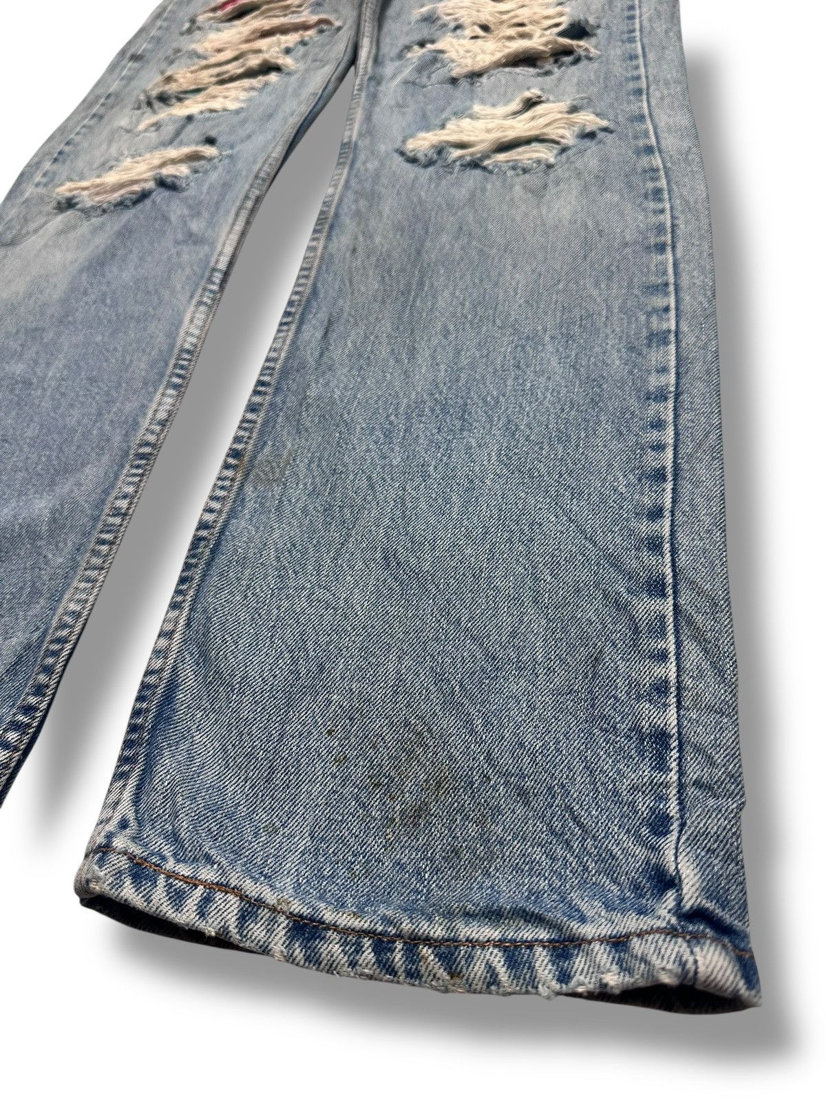 Levi's Levi’s 505 Regular Distressed Ripped, Plaid patch & Faded Size US 32 / EU 48 - 16 Thumbnail
