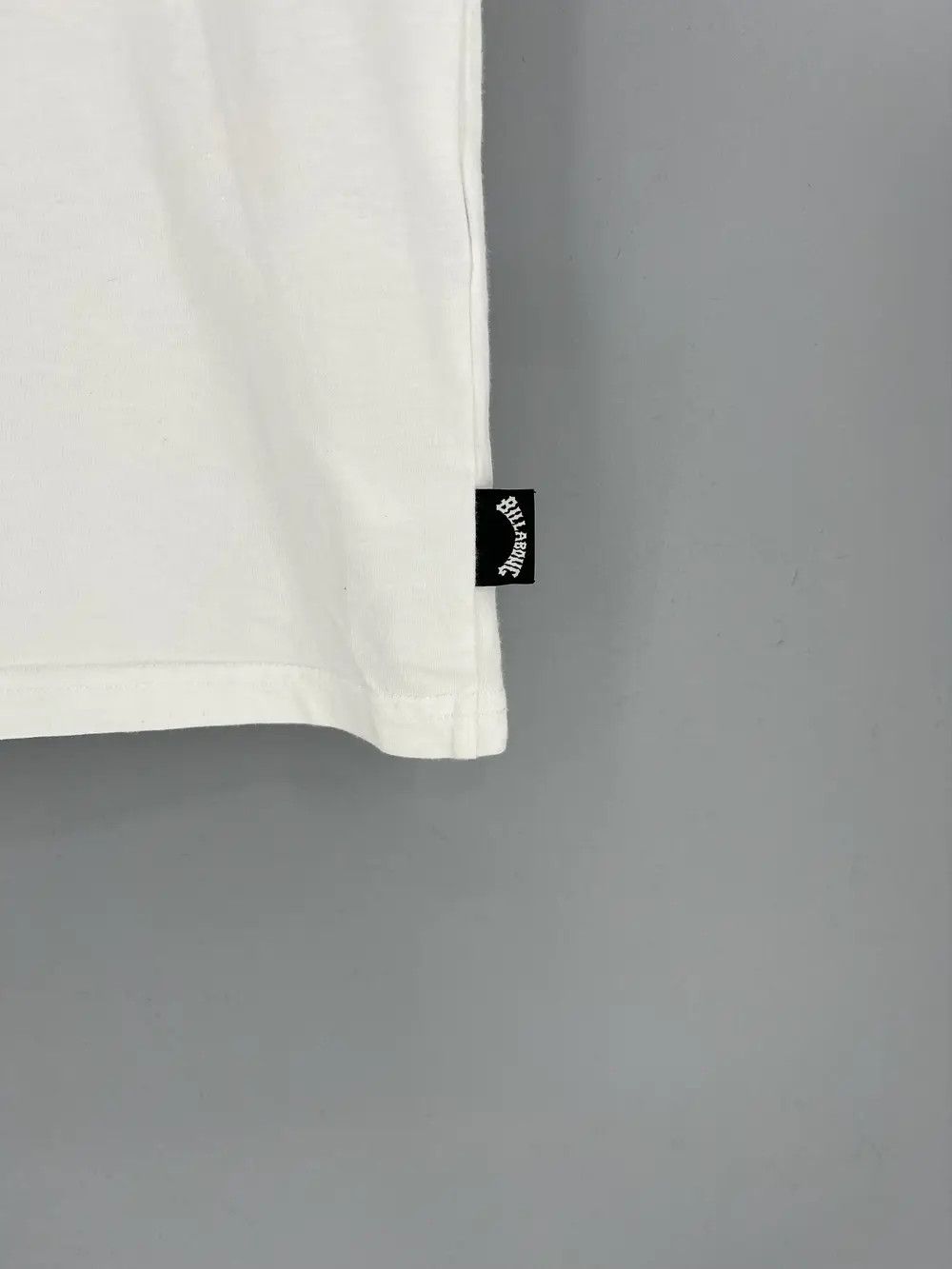 Billabong Vintage Billabong Mini Logo Australia White shirt Surf Wear Size US M / EU 48-50 / 2 - 6 Thumbnail
