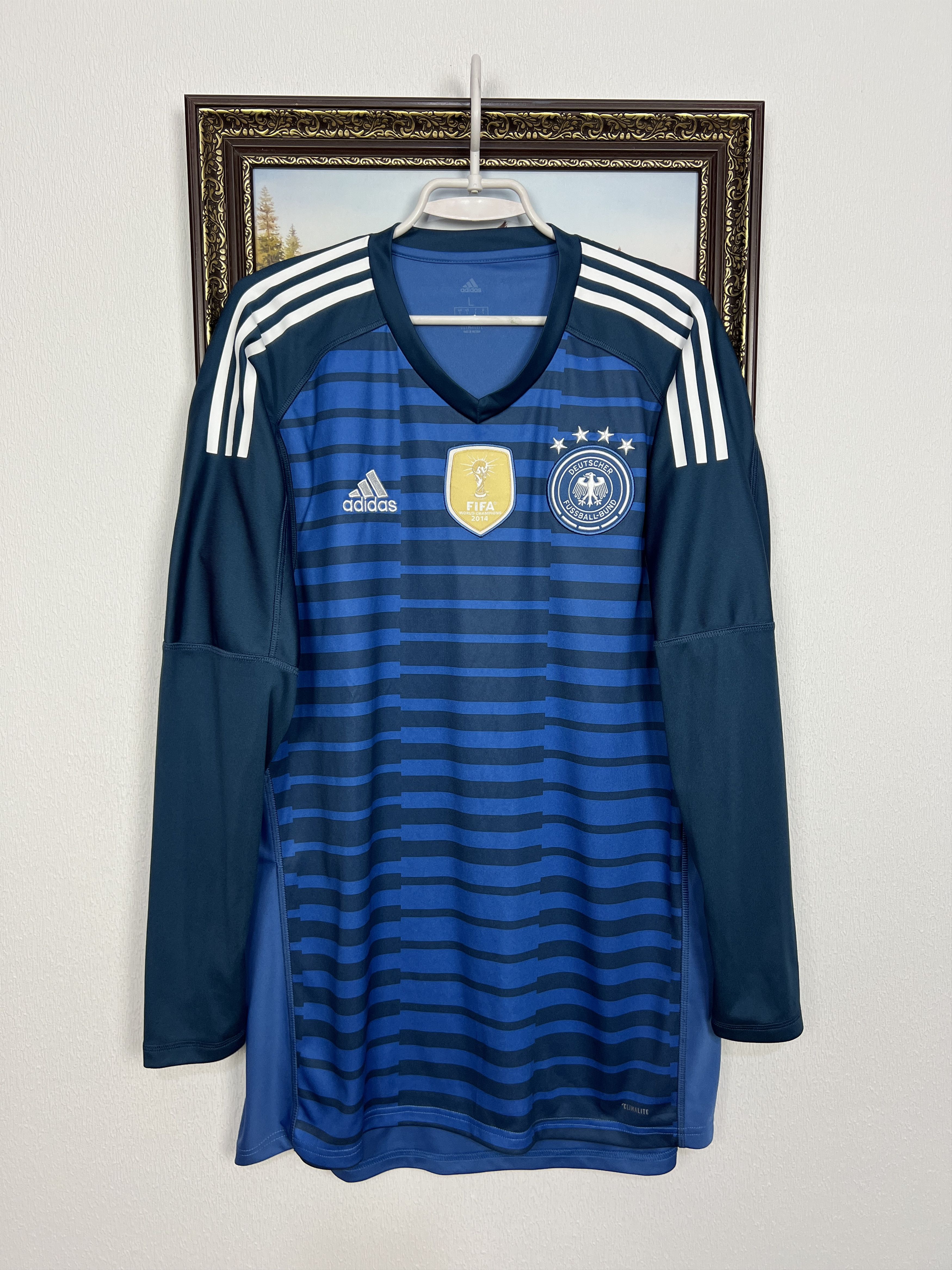 Adidas Germany Goalkeeper football shirt 2018 Soccer Jersey Trikot Size US L / EU 52-54 / 3 - 1 Thumbnail