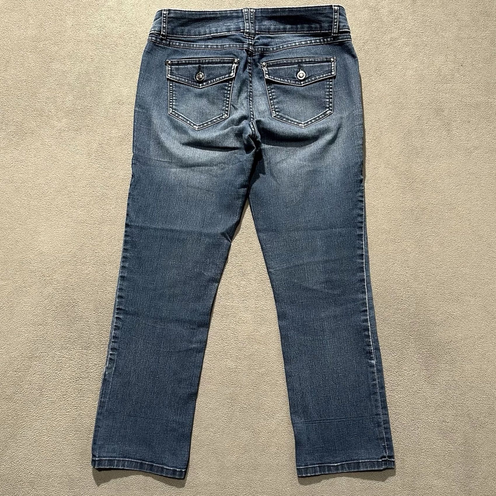 Vintage ELLE Jeans Womens Size 4 Blue Denim Straight Leg Faded Pocket Flap EUC Size 27" / US 4 / IT 40 - 2 Thumbnail