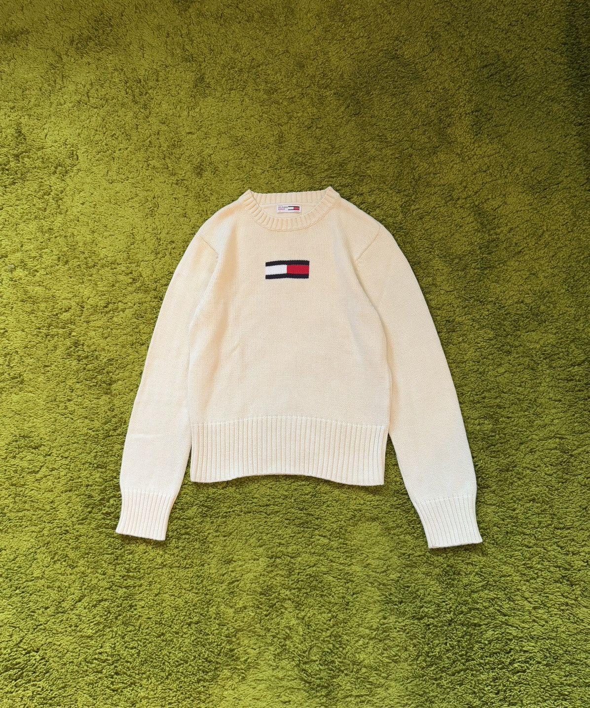 Tommy Hilfiger × Tommy Jeans × Vintage Tommy Hilfiger 2000s vintage Y2K big logo sweater Size L / US 10 / IT 46 - 1 Thumbnail