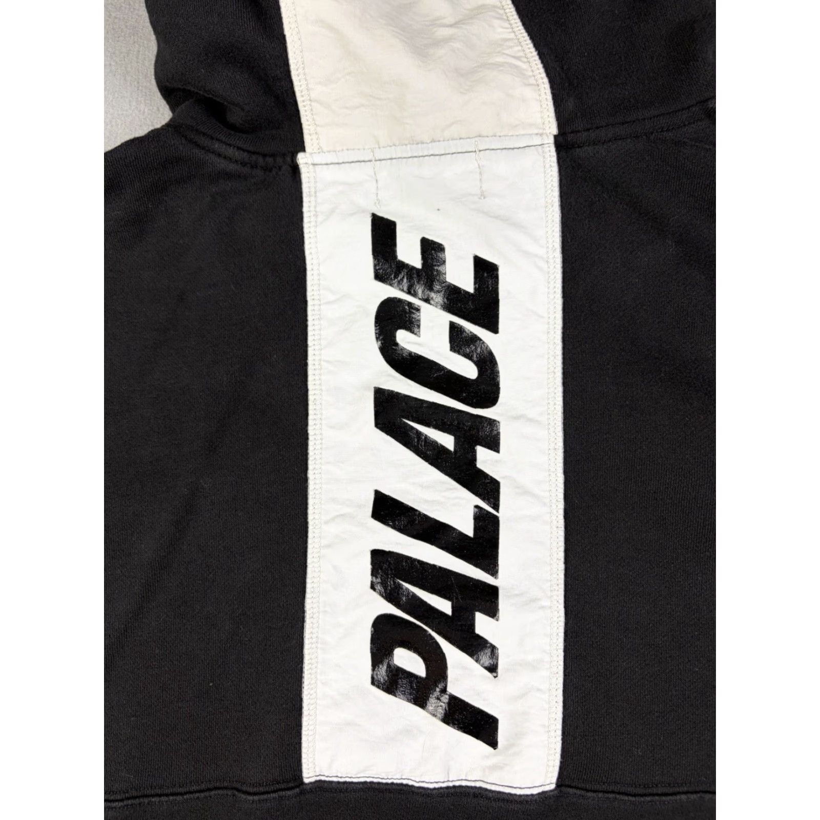 Palace Palace Skateboards Hoodie Size M Black White Zip Hooded Embroidered Logo Skateboarding Men Medium Sweatshirt Pullover Size US M / EU 48-50 / 2 - 7 Thumbnail