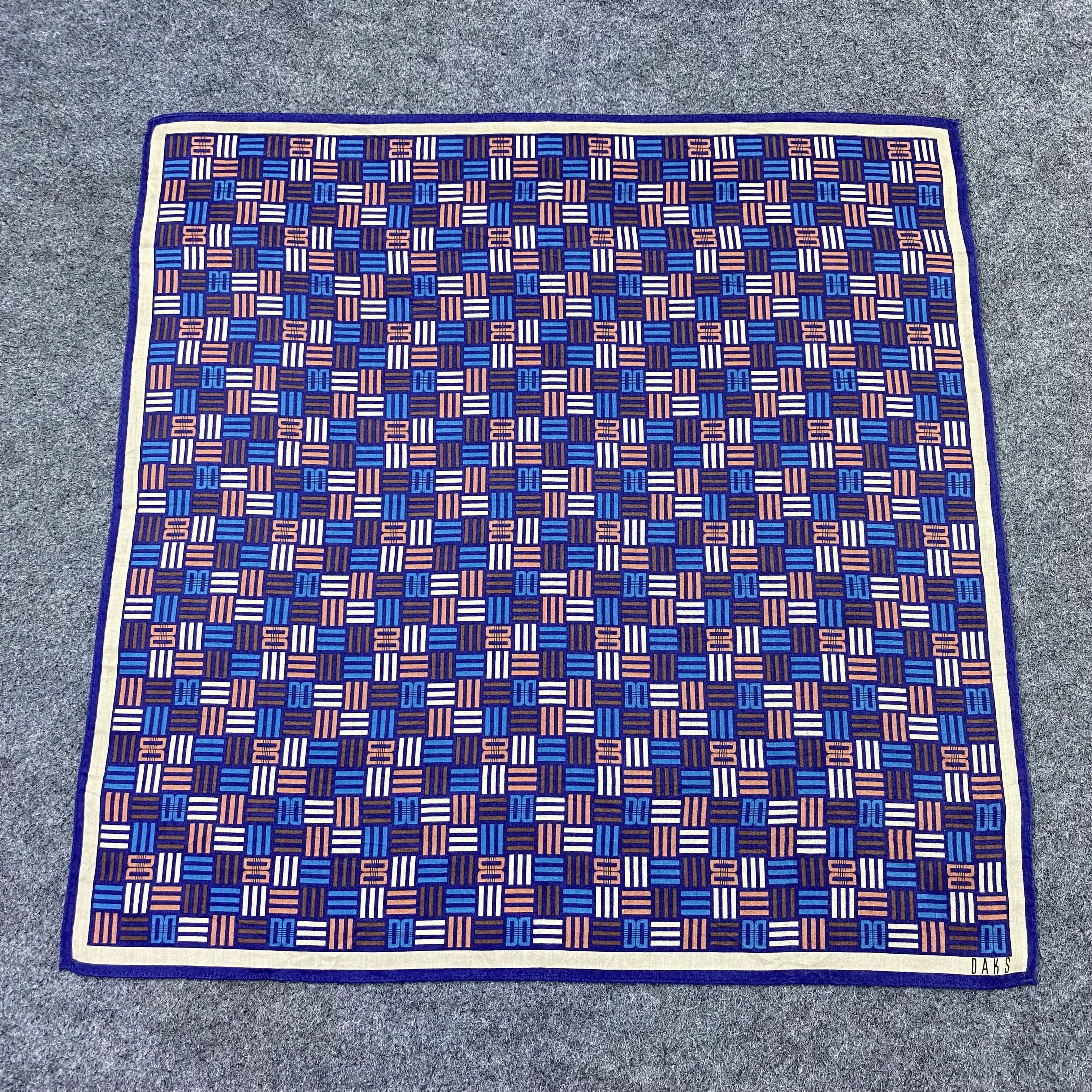 DAKS Daks Handkerchief Neckerchief Bandana-B2018 Size ONE SIZE - 3 Thumbnail