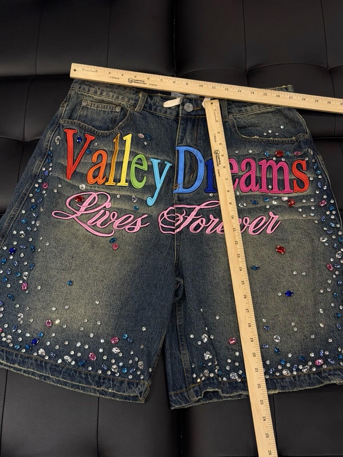 Vale Valley Blue Denim Stone Crystal Shorts Size 32 (Brand New) Size US 32 / EU 48 - 10 Thumbnail