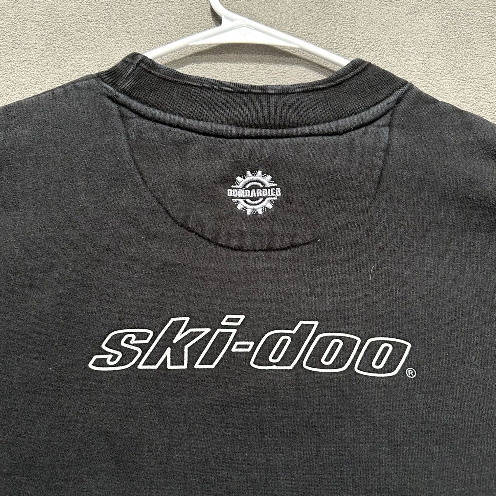 Vintage VINTAGE Ski-Doo Sweatshirt Mens XL Black Gray Bombardier Y2K Embroidered Logo Size US XL / EU 56 / 4 - 5 Thumbnail
