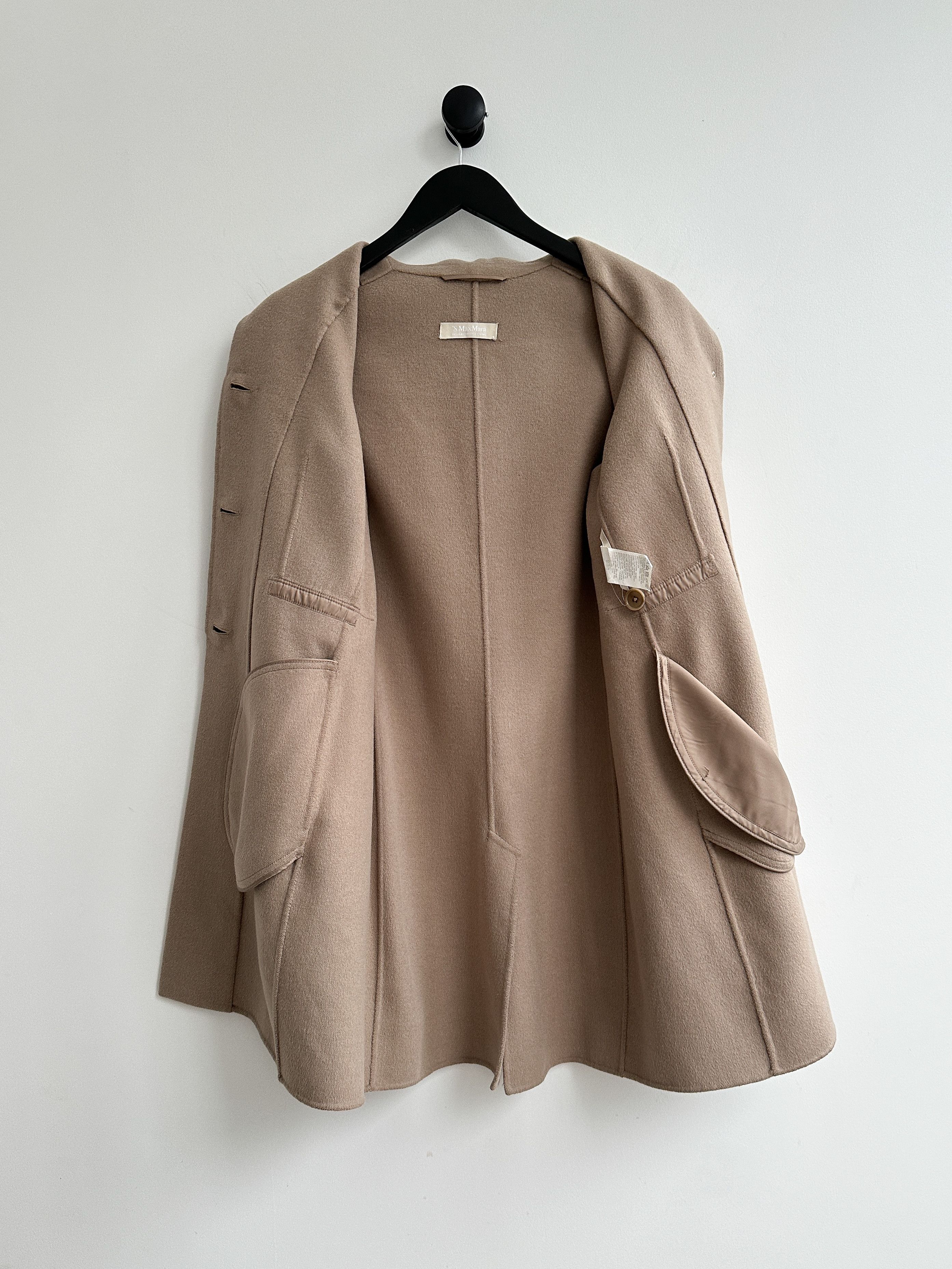Max Mara Max Mara Wool Coat Jacket Size M / US 6-8 / IT 42-44 - 2 Thumbnail