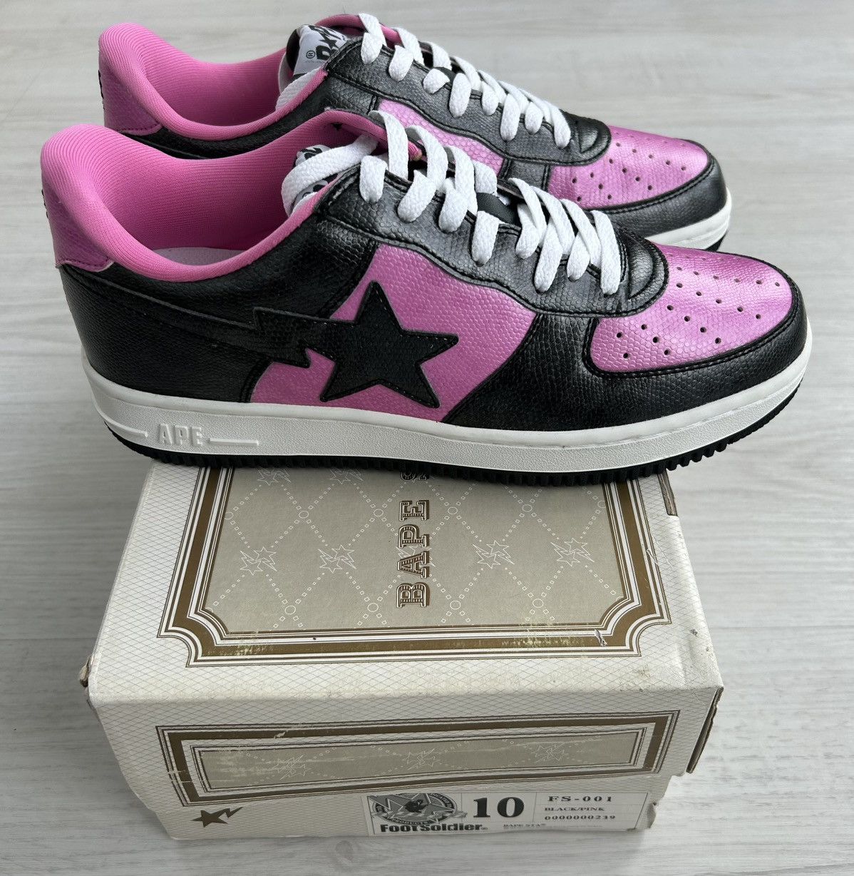 Bape VERY RARE OG 2004 A BATHING APE X UNKLE BLACK/PINK BAPESTA Size US 10 / EU 43 - 4 Thumbnail