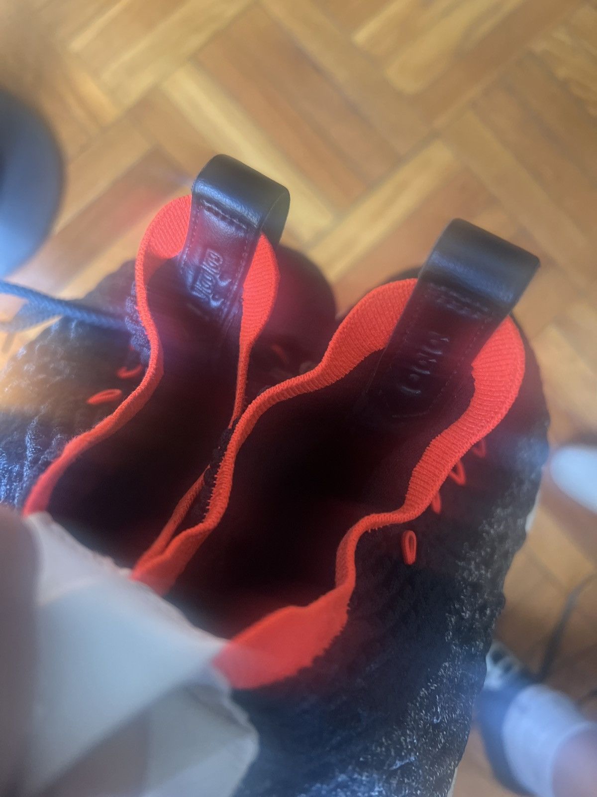 Nike Nike LeBron 15 “Bright Crimson” Size US 12 / EU 45 - 6 Thumbnail
