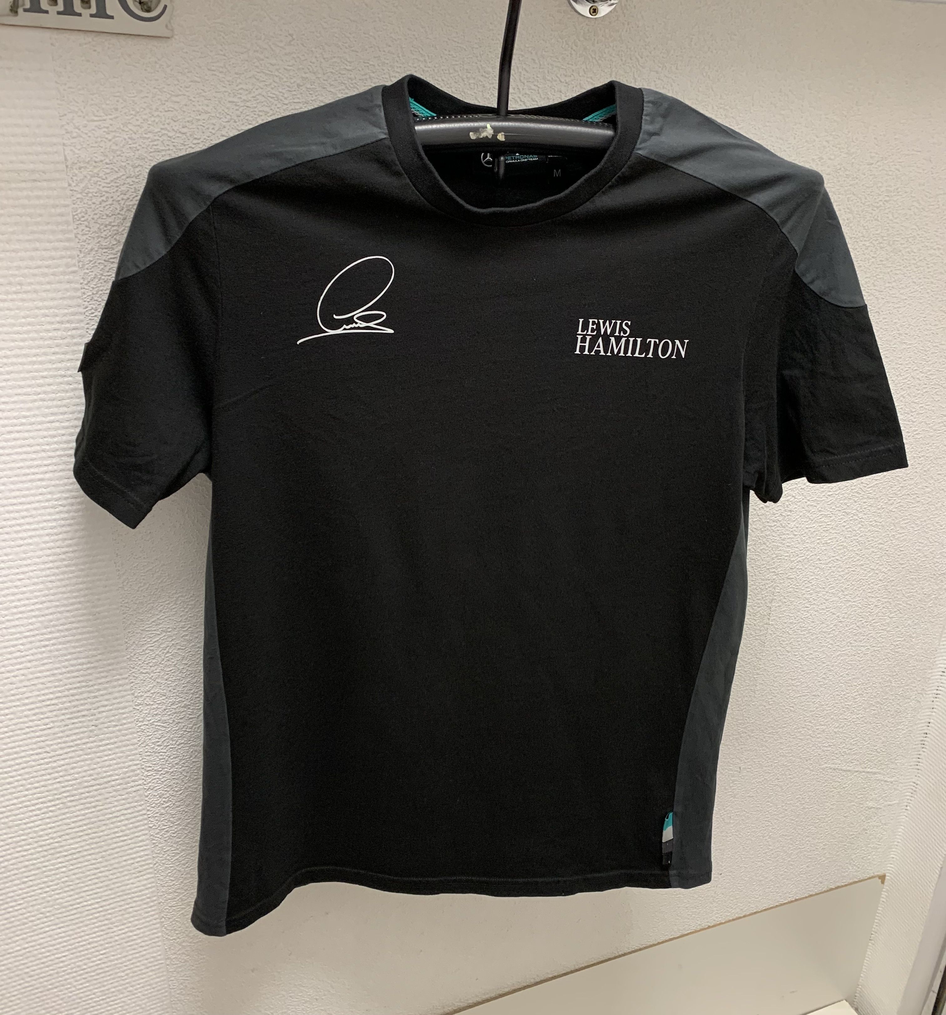 Mercedes-Benz Lewis Hamilton Mercedes Benz black t-shirt M sz formula uno Size US M / EU 48-50 / 2 - 1 Thumbnail