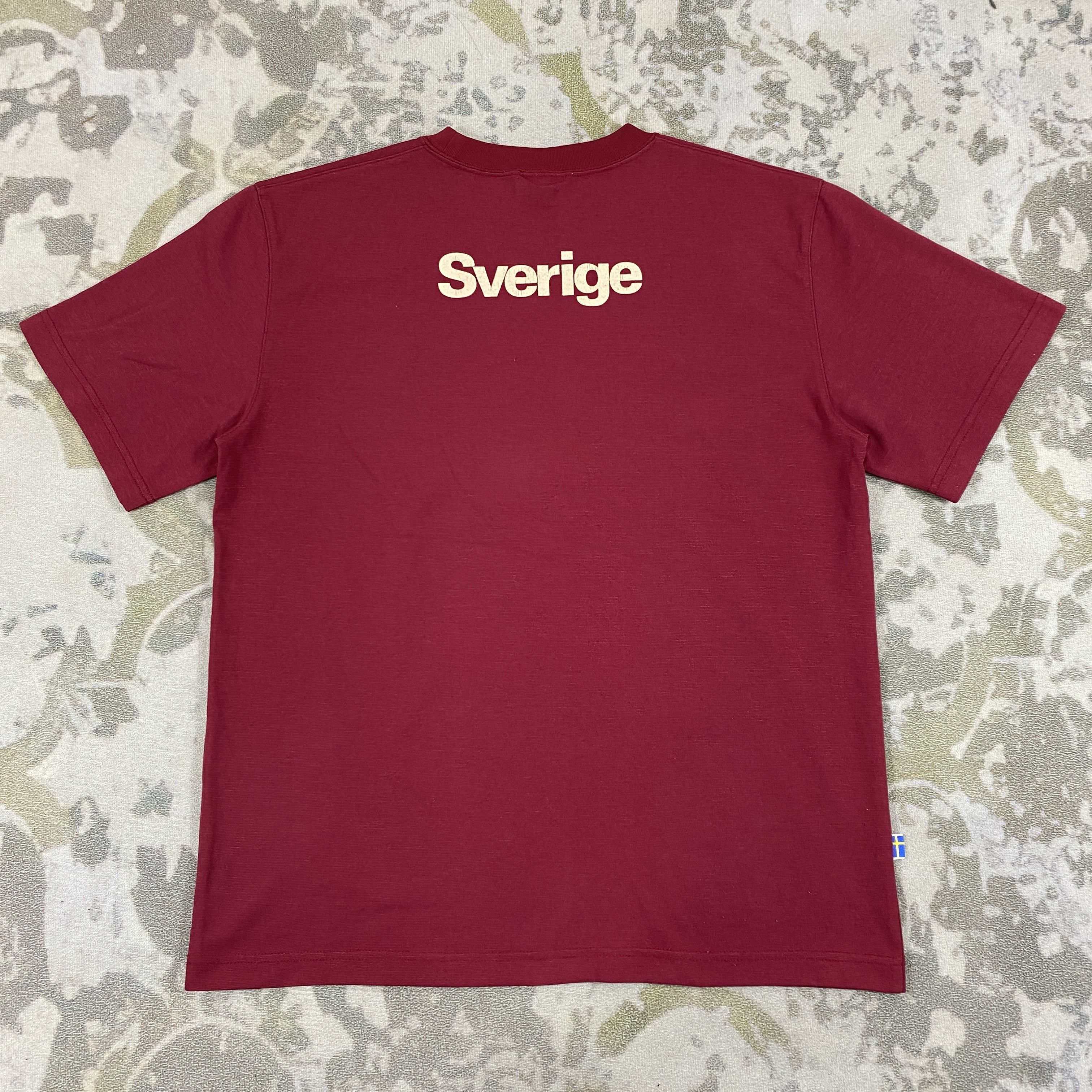 Vintage Fjall Raven Medium T-shirt -D077
