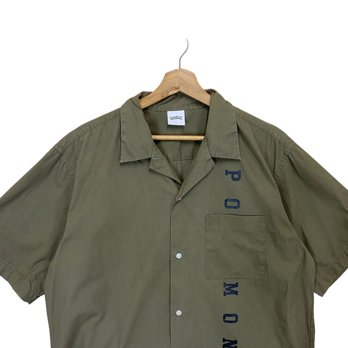 Japanese Brand Pokemon Shortsleeve Shirt Size US L / EU 52-54 / 3 - 5 Thumbnail
