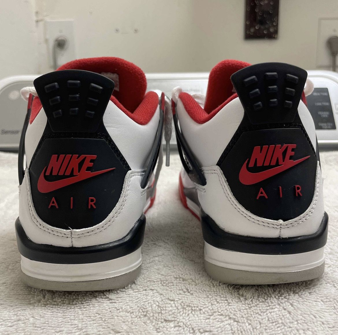 Jordan Brand Air Jordan 4 Retro OG ‘Fire Red’ 2020 Mucho Fuego Reds ...