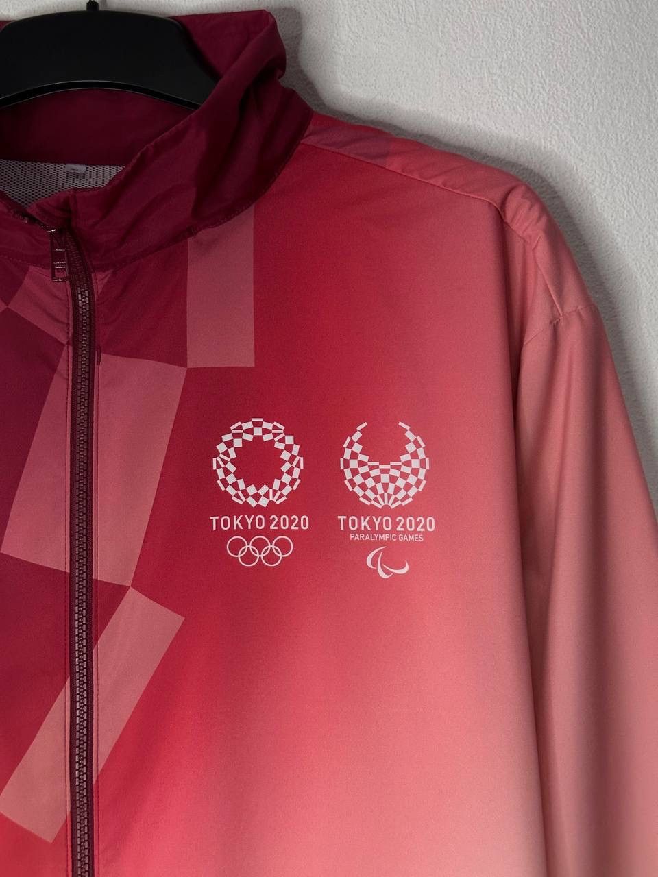 Asics Asics Tokyo 2020 Olympic Official Track Jacket Windbreaker Size US XL / EU 56 / 4 - 4 Thumbnail