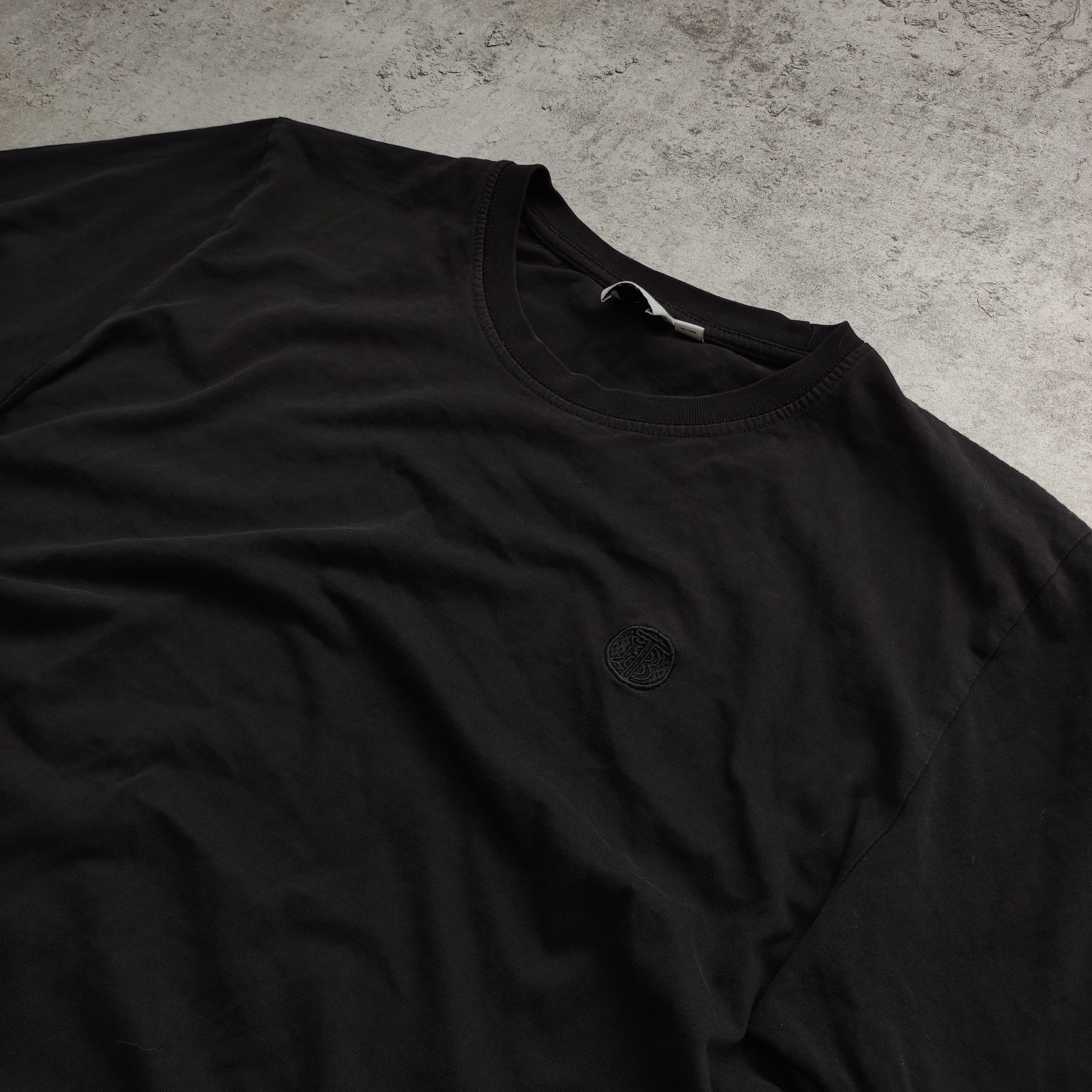 Burberry Burberry London Classic Black Small Logo Tshirt Size US L / EU 52-54 / 3 - 4 Thumbnail