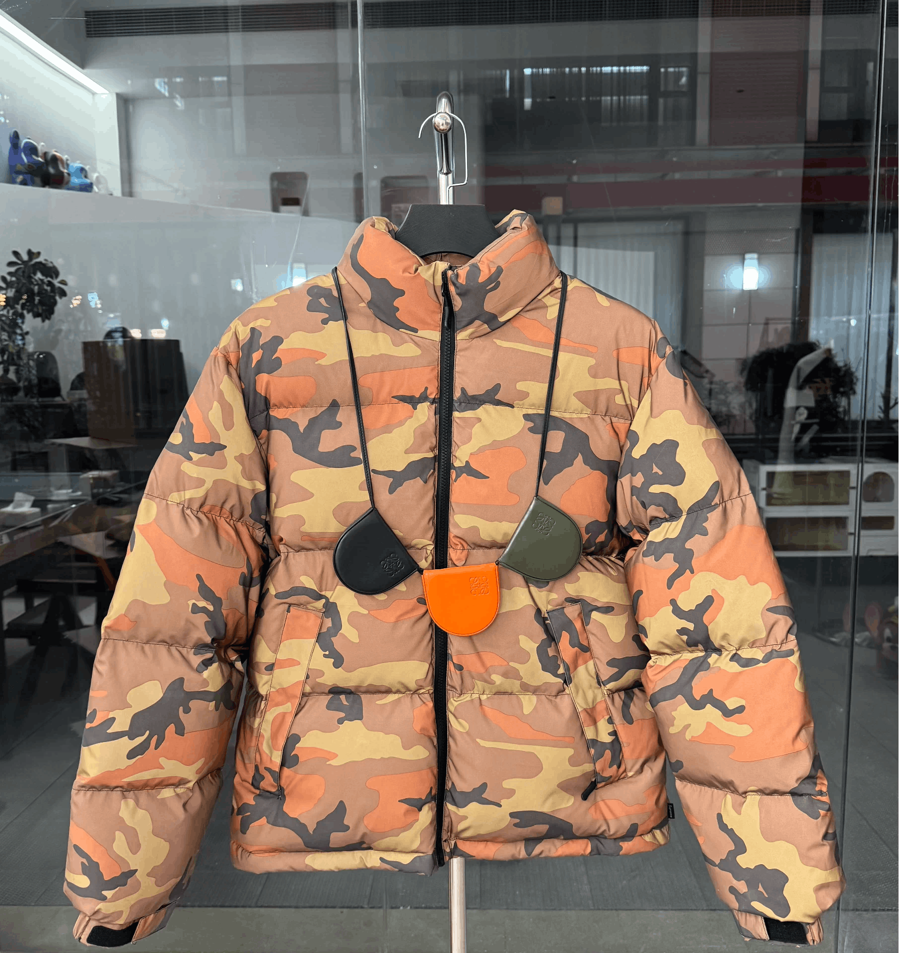 Saint Laurent Paris Supreme FW18 Reflective Camo Down Jacket Size M / US 6-8 / IT 42-44 - 1 Thumbnail