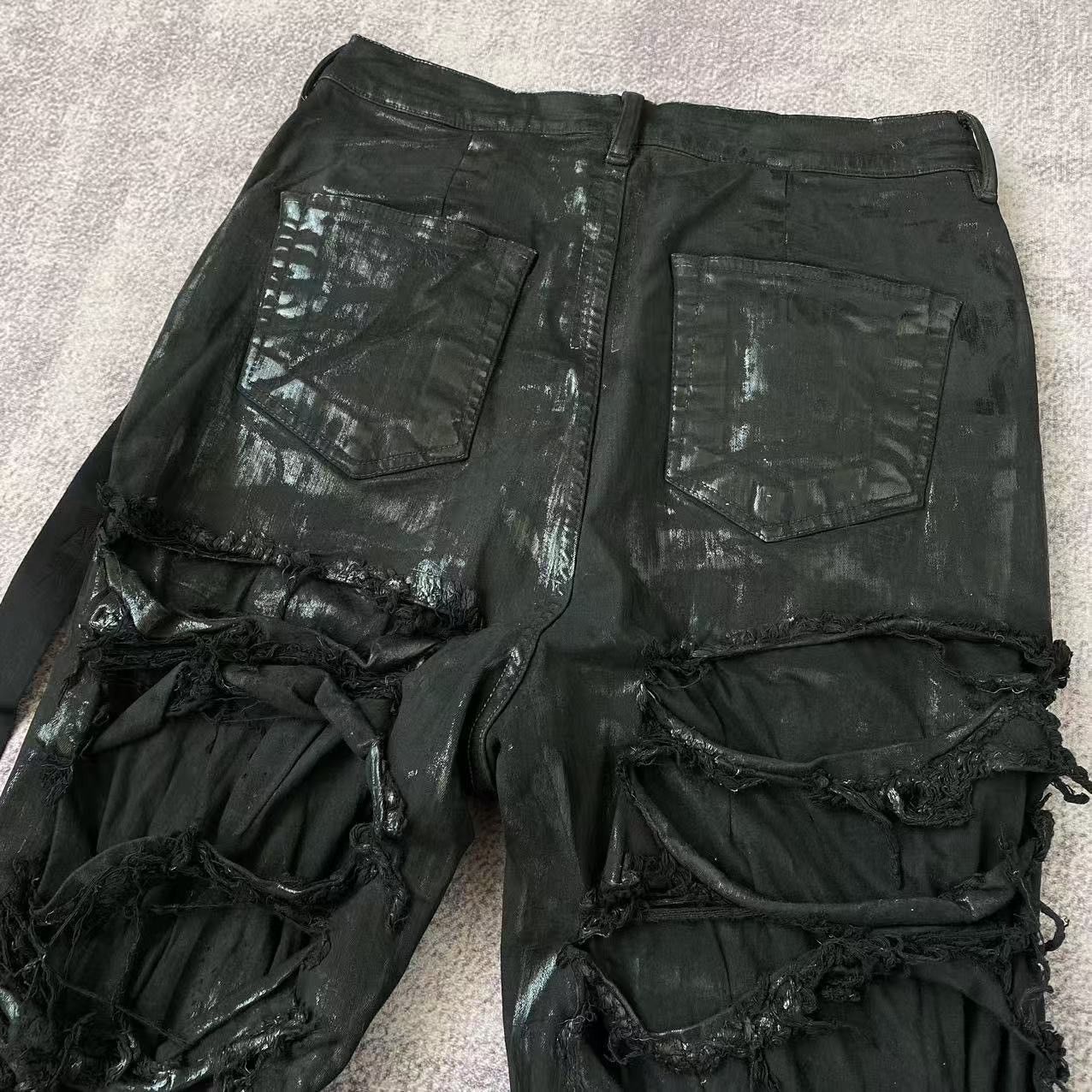 Rick Owens Drkshdw Rick Owens DRKSHDW Distressed Waxed Geth Cut Denim Jeans Size US 32 / EU 48 - 4 Thumbnail