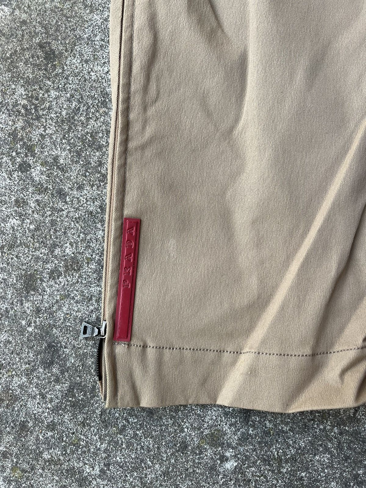Prada rare vintage prada red tab zip shorts archive Size US 32 / EU 48 - 3 Thumbnail