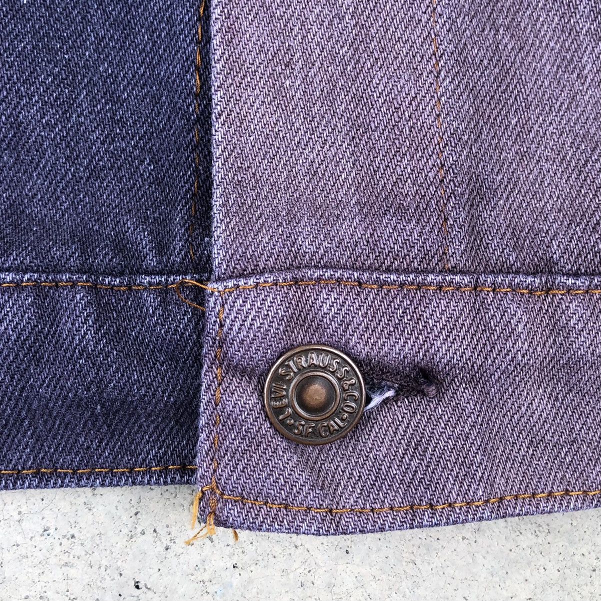 Levi's Vintage Clothing Vintage Faded Levis Orange Tab Denim Trucker Jacket Size US M / EU 48-50 / 2 - 18 Thumbnail